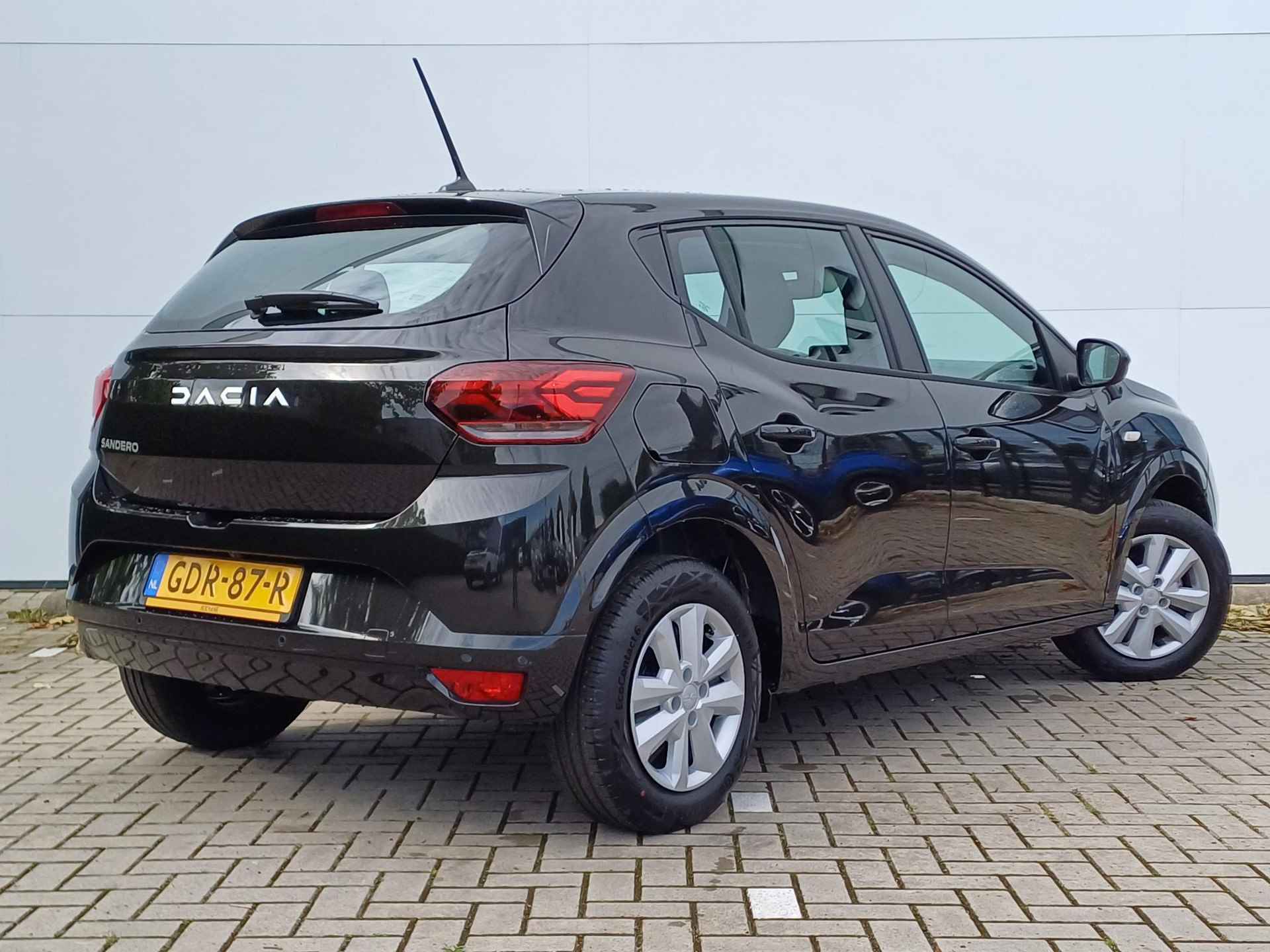 Dacia Sandero 1.0 TCe 90 Expression Parkeersenoren / Airco / Apple Carplay - Android Auto / LED / Achteruitrijcamera - 3/31