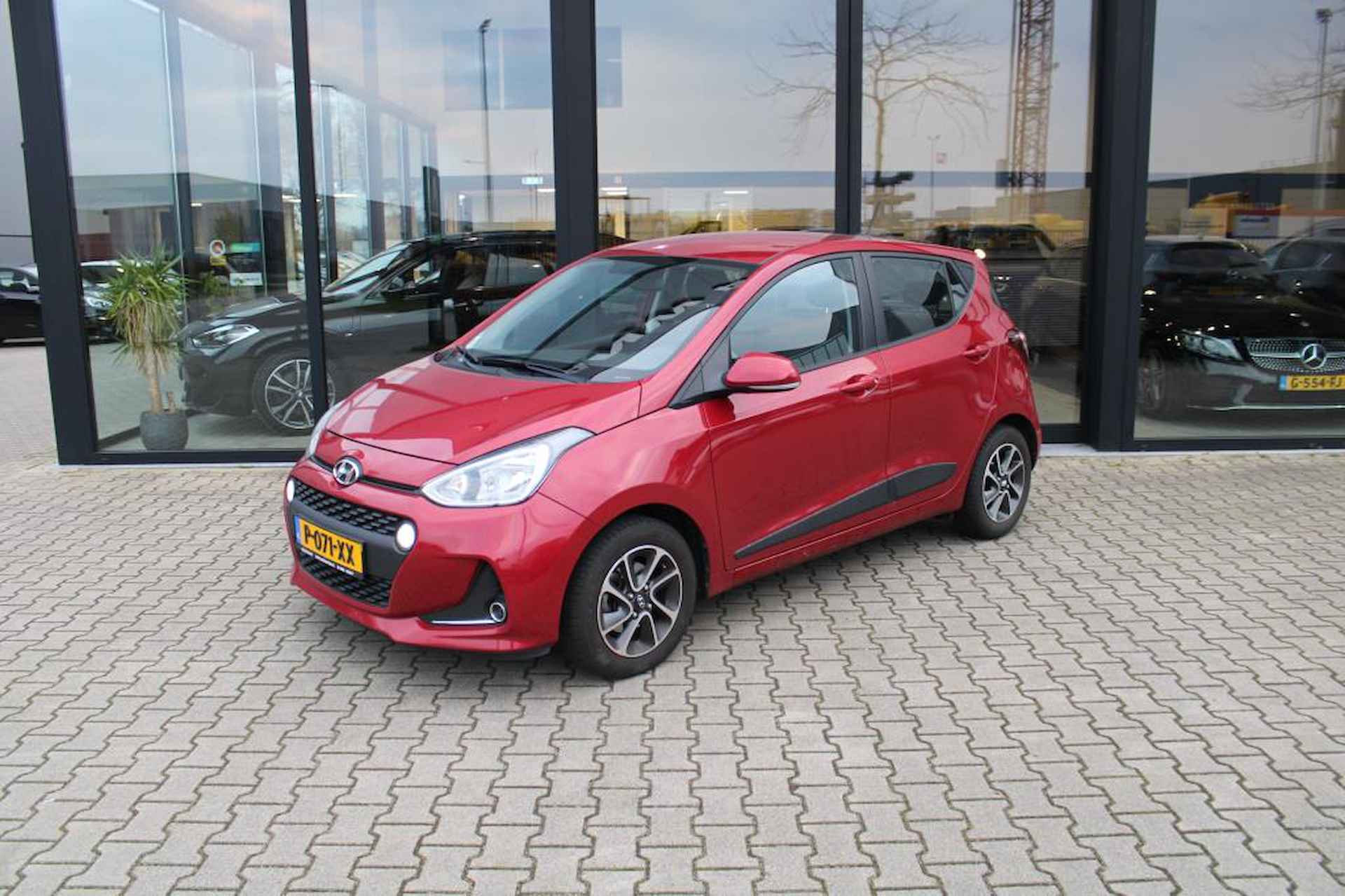 Hyundai I10 1.2i 4 cilinder navigatie pdc Bovag garantie - 2/12