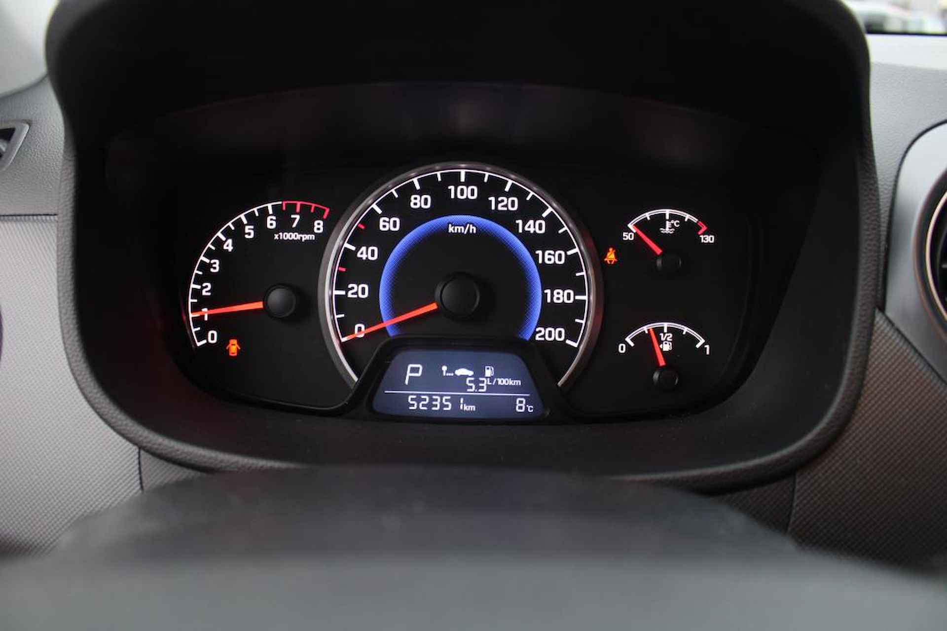 Hyundai I10 1.2i 4 cilinder navigatie pdc Bovag garantie - 9/12