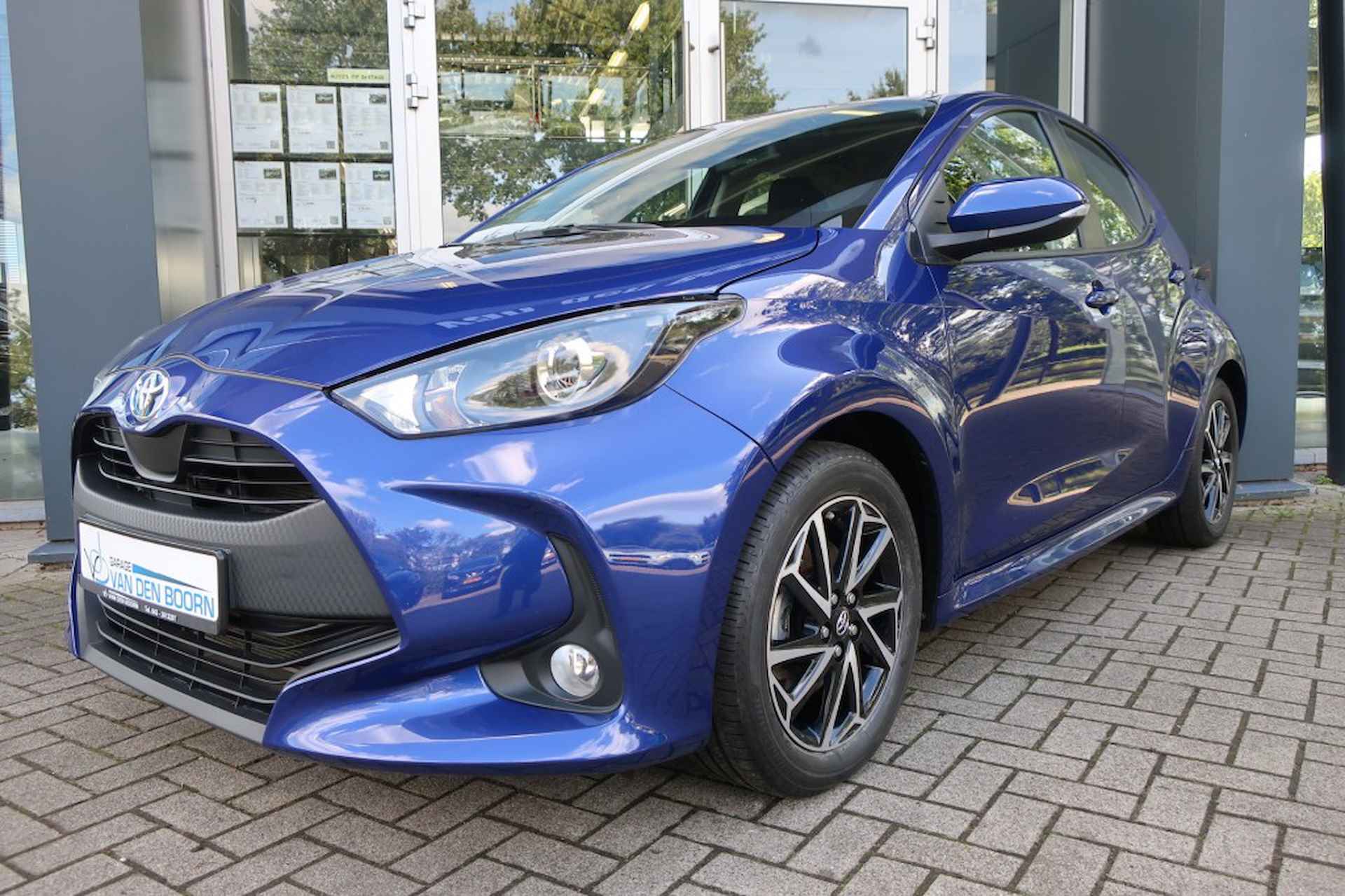 TOYOTA Yaris 1.5 HYBRID, Apple Carplay/ Android Auto, Clima, etc. - 8/32