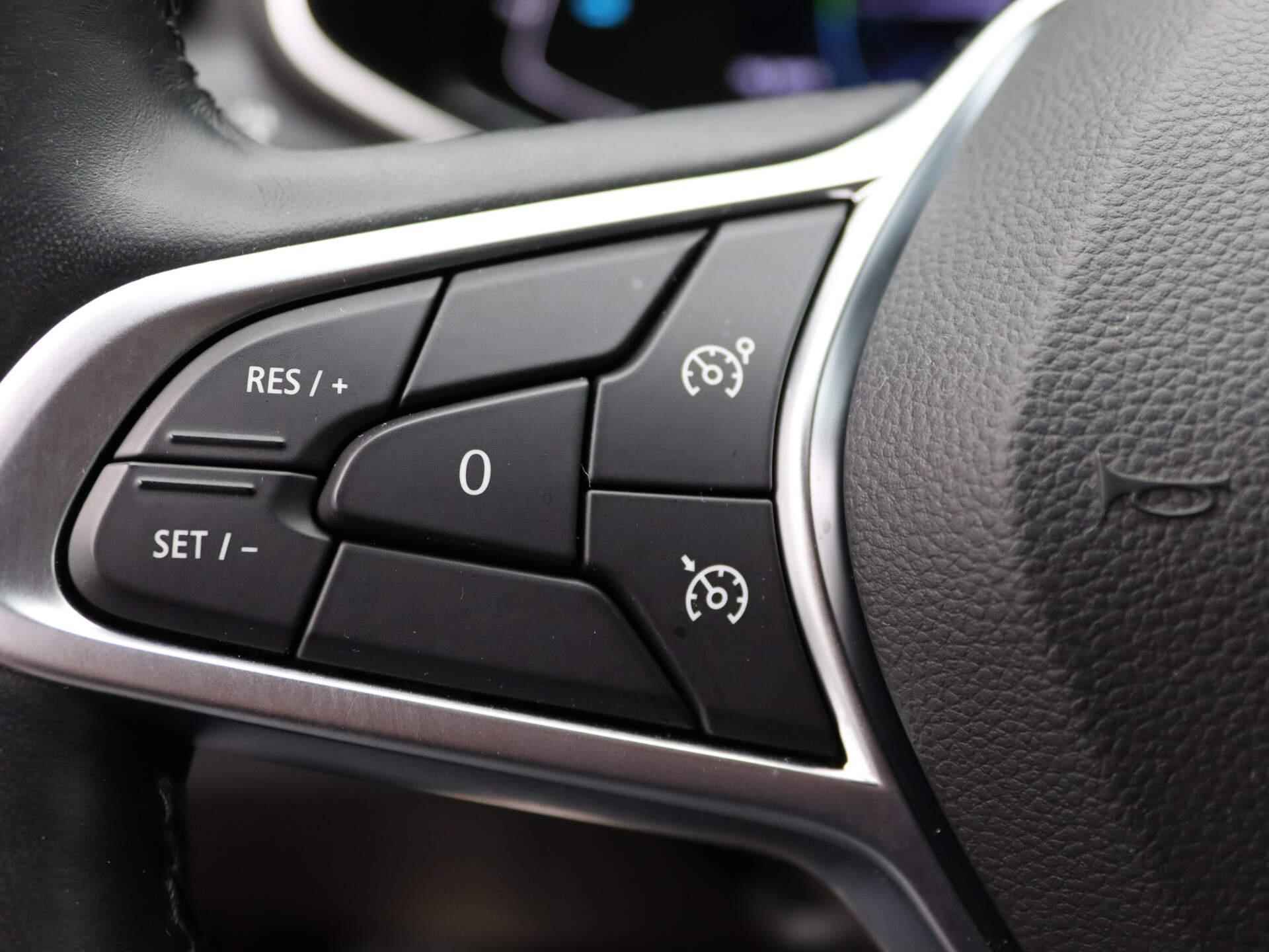 Renault Clio 140pk Hybrid Intens | Stoel- & Stuurwielverwarming | 17'' Lichtmetalen Velgen | Achteruitrijcamera | Cruise Control | Climate Control | - 20/44