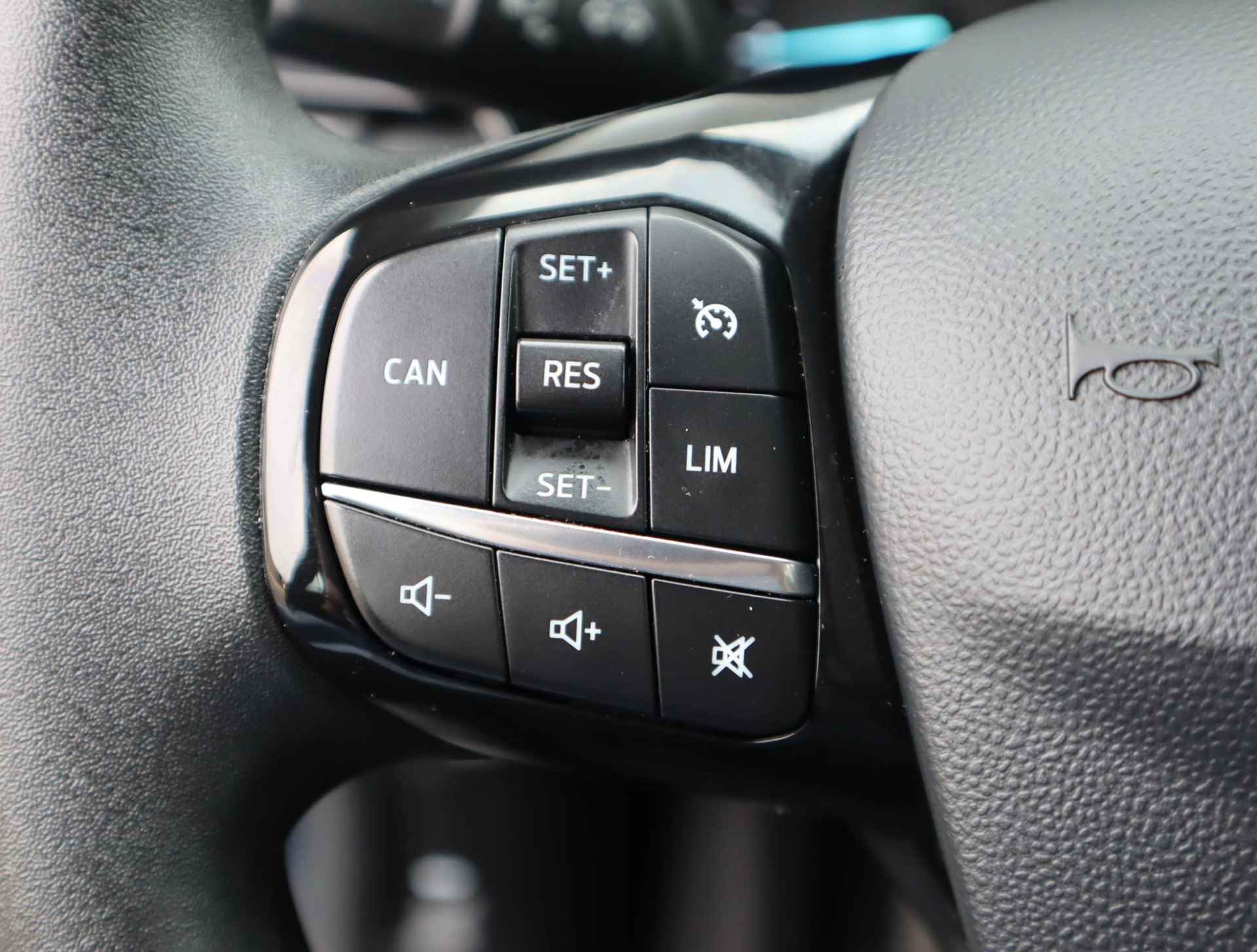Ford Fiesta 1.1 Trend | Navigatie | Cruise Control | Lichtmetalen Velgen | Lichtsensor | Nette Auto - 10/44