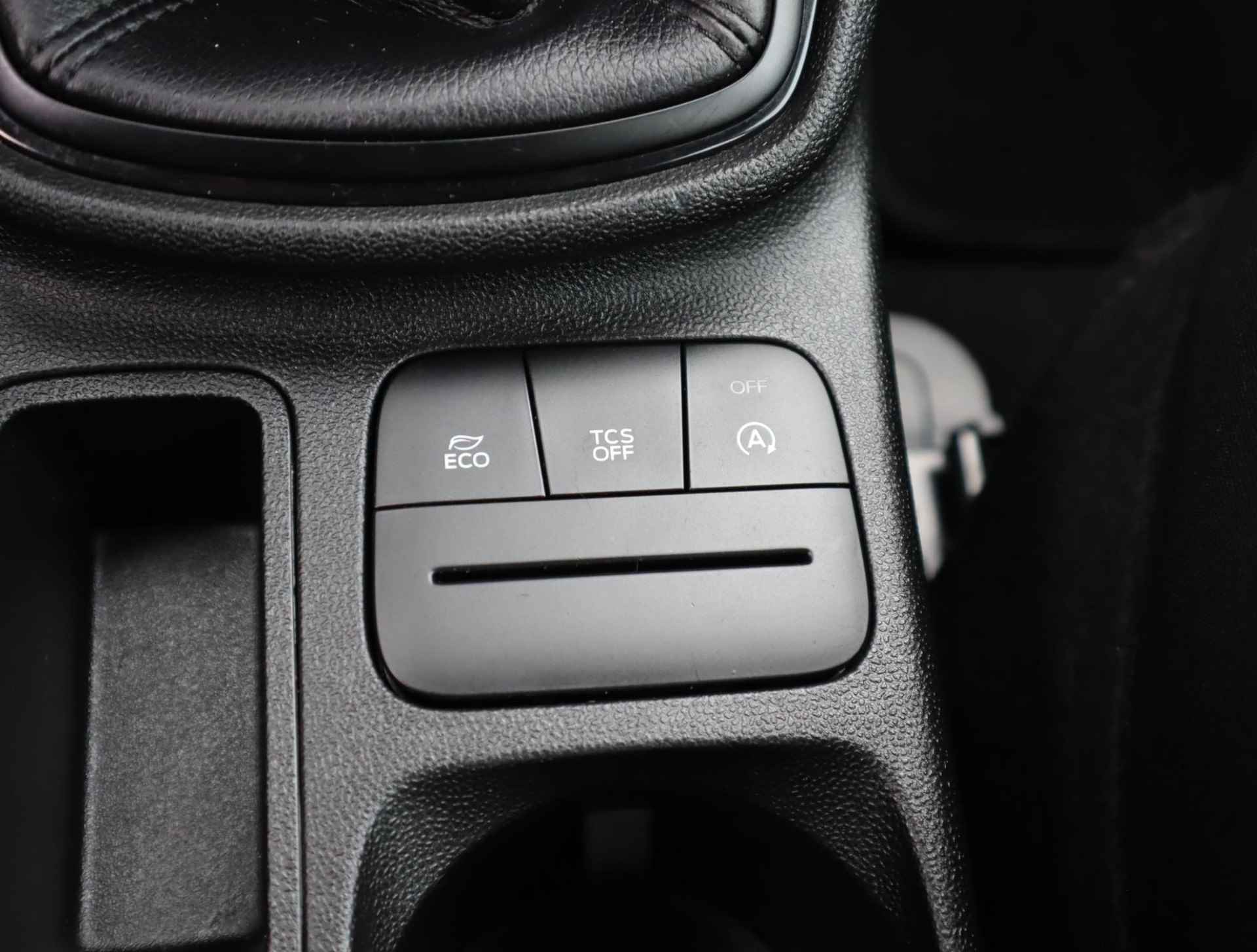 Ford Fiesta 1.1 Trend | Navigatie | Cruise Control | Lichtmetalen Velgen | Lichtsensor | Nette Auto - 20/44