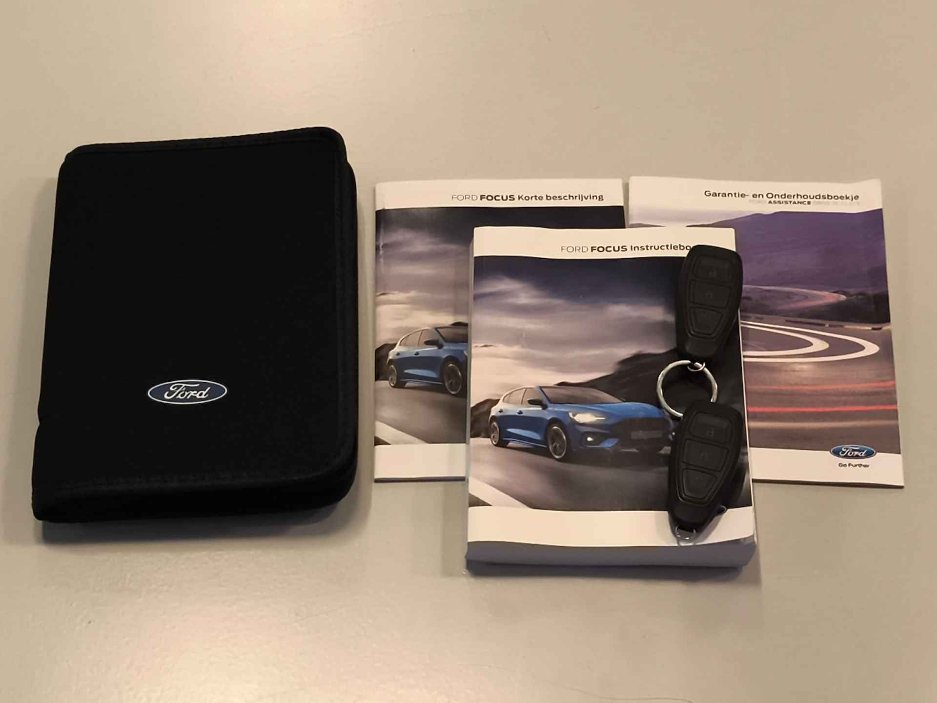 Ford FOCUS Wagon 1.0 EcoBoost Titanium Business (126 PK) 1e-Eig. Keurig-Onderh. BOVAG-Garantie. NL-Auto. Trekhaak, Navigatie/Apple-Carplay/Android-Auto, Cruisecontrol, Keyless-Entry/Start, Parkeersensoren-V+A, Achteruitrijcamera, DAB, Sportstoelen, Licht-Licht-Pakket, Lm-Velgen-16Inch, Privacy-Glas - 5/39