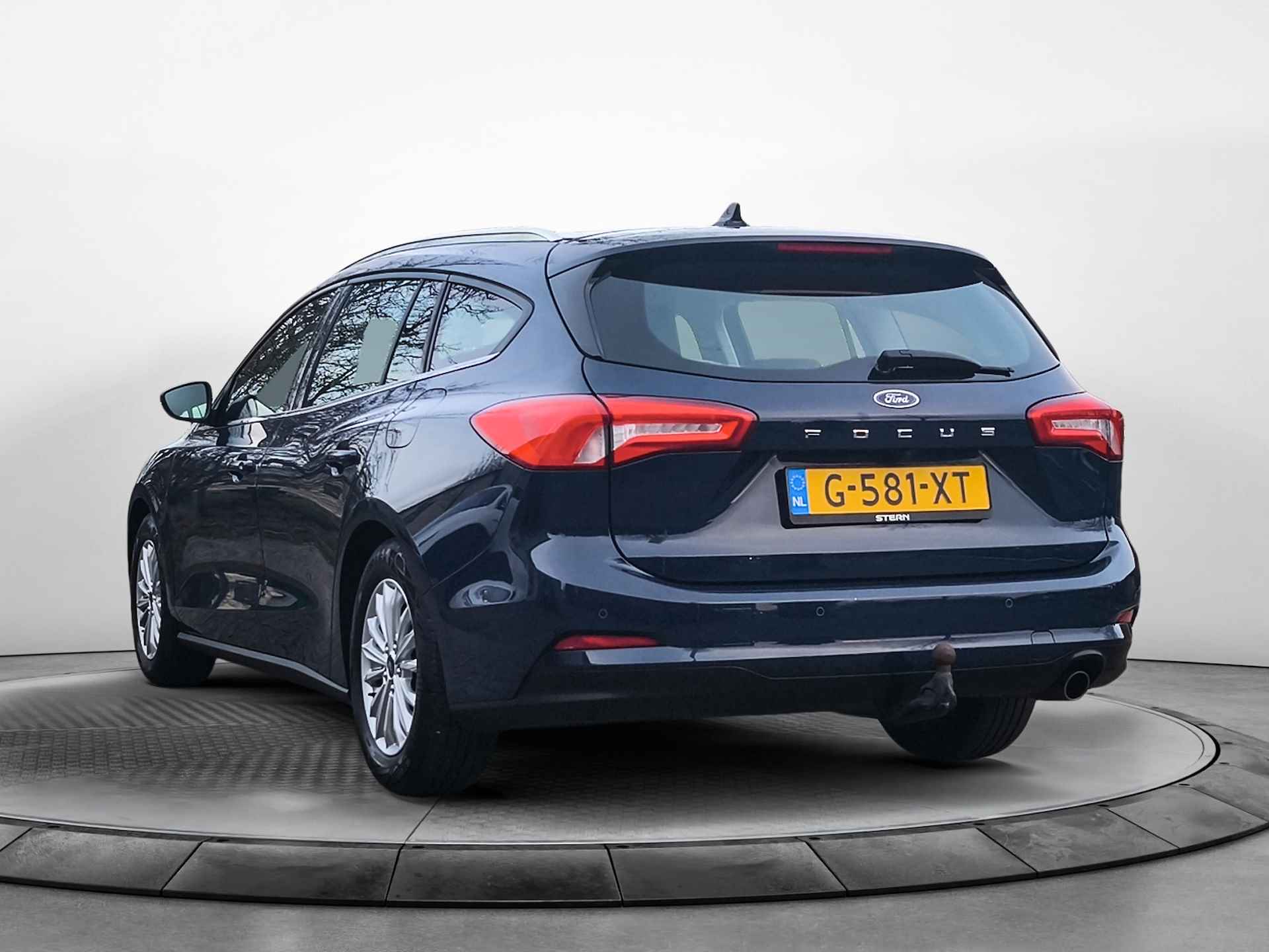 Ford FOCUS Wagon 1.0 EcoBoost Titanium Business (126 PK) 1e-Eig. Keurig-Onderh. BOVAG-Garantie. NL-Auto. Trekhaak, Navigatie/Apple-Carplay/Android-Auto, Cruisecontrol, Keyless-Entry/Start, Parkeersensoren-V+A, Achteruitrijcamera, DAB, Sportstoelen, Licht-Licht-Pakket, Lm-Velgen-16Inch, Privacy-Glas - 9/39