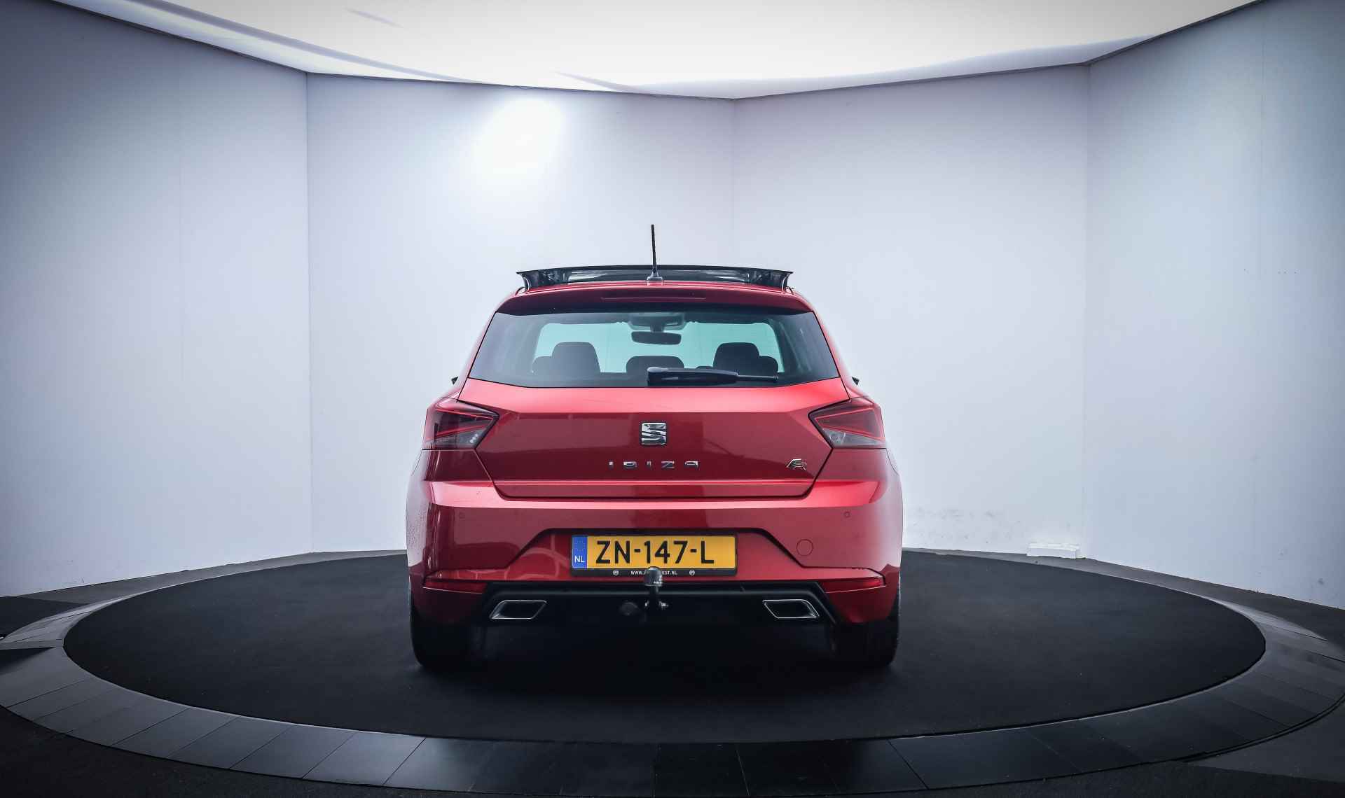 SEAT Ibiza 1.0TSI FR Intense PANO/BEATS/CAMERA/DIGIDASH/LED/CARPLAY/STOELVERW./TREKHAAK/DAB+/LMV 18'' - 6/29