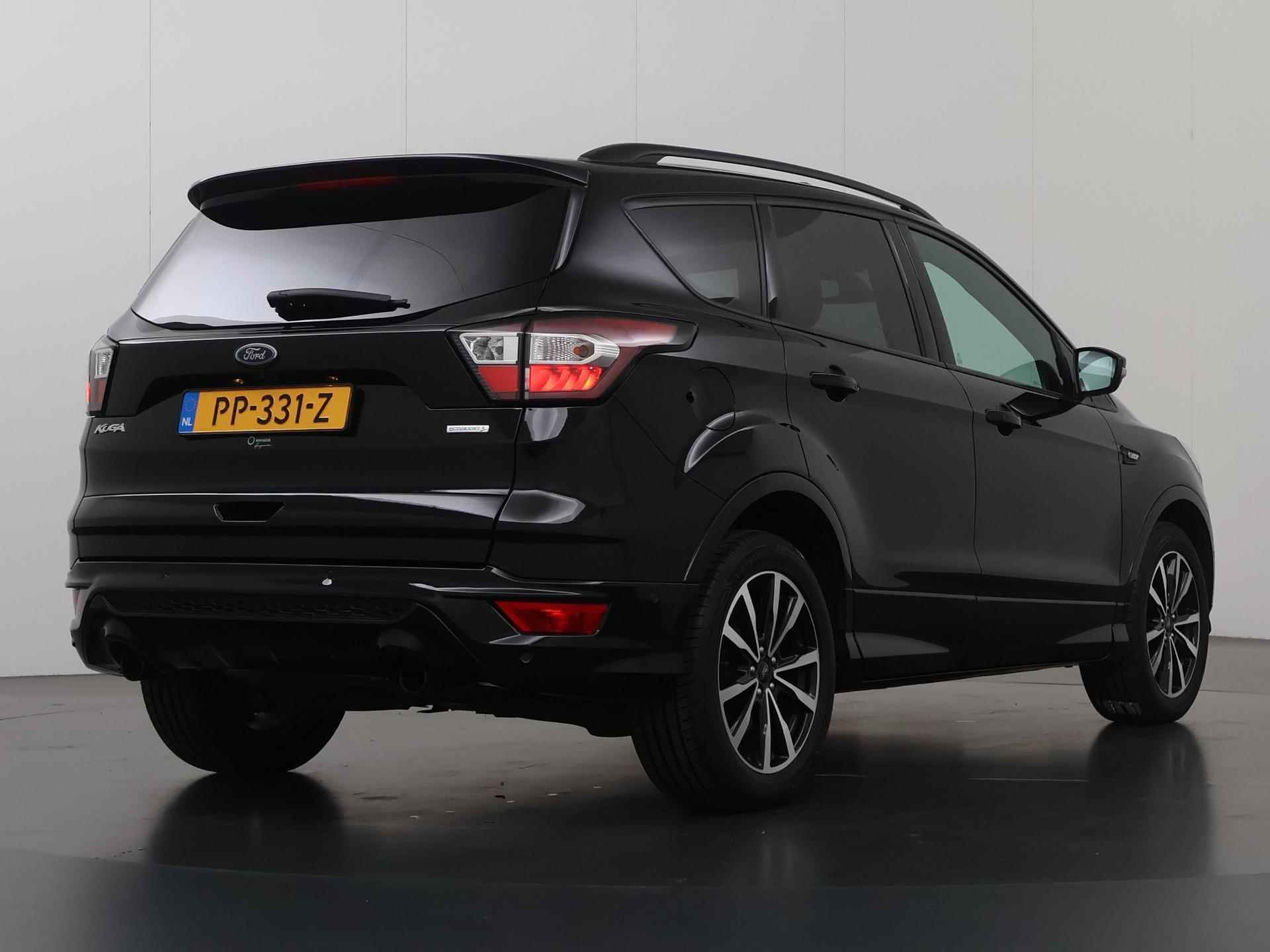 Ford Kuga 1.5 EcoBoost ST Line | Panoramadak | Keyless Go | Climate Control | Stuurwielverwarming | - 3/45