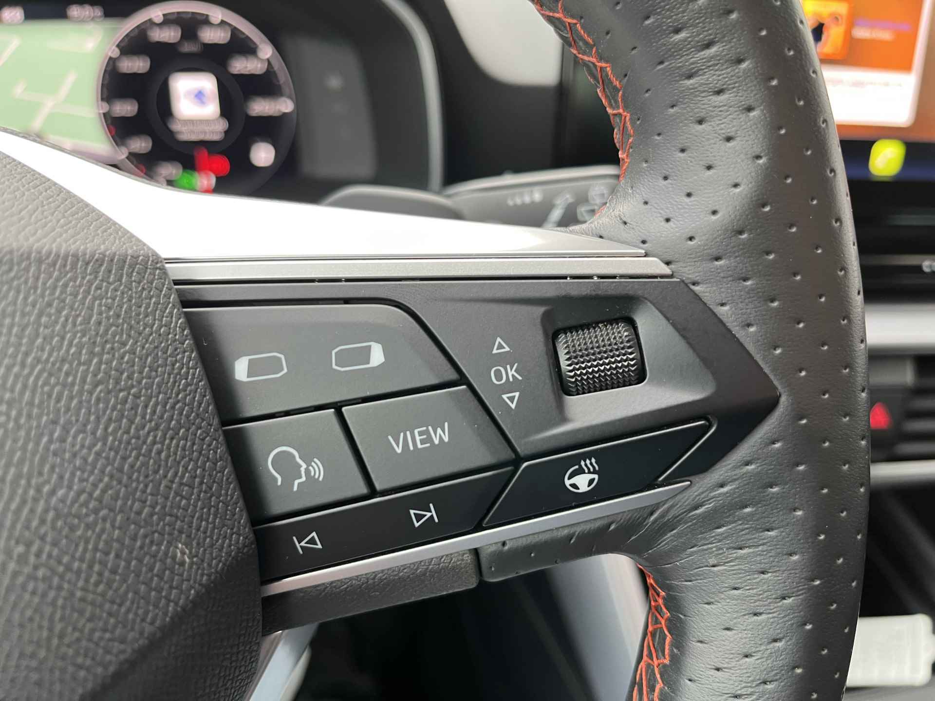 SEAT Leon 1.4 TSI eHybrid PHEV FR / AUTOMAAT/ PARK. SENSOREN/ LED/ CRUISE/ STOEL EN STUUR VERWARM./ APP CONNECT/ NAVI/ CLIMA/ DAB/ - 14/43