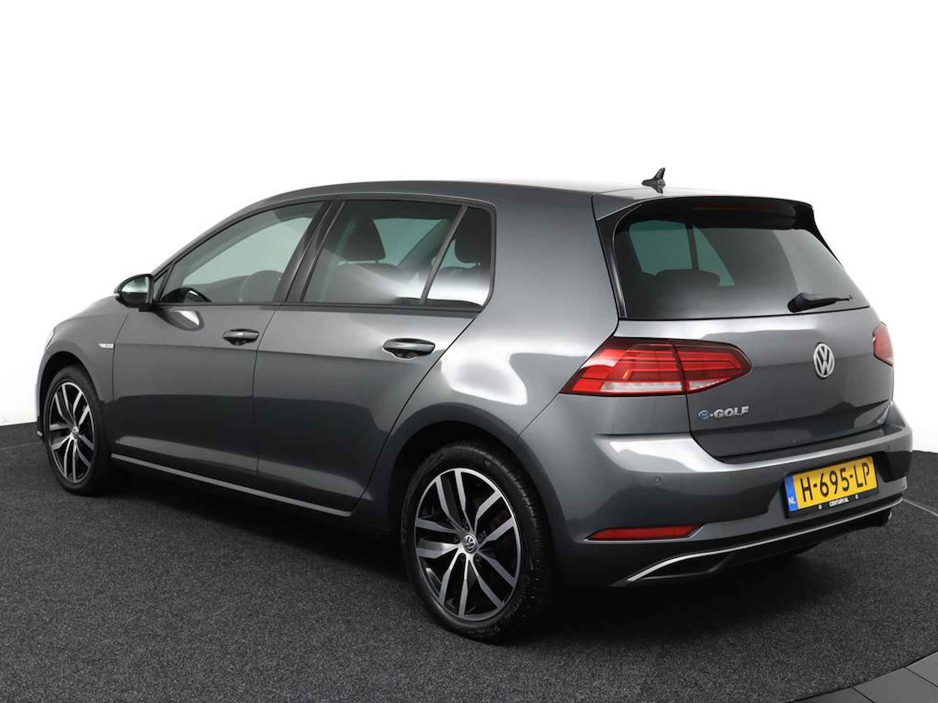 Volkswagen e-Golf E-DITION - 10/43