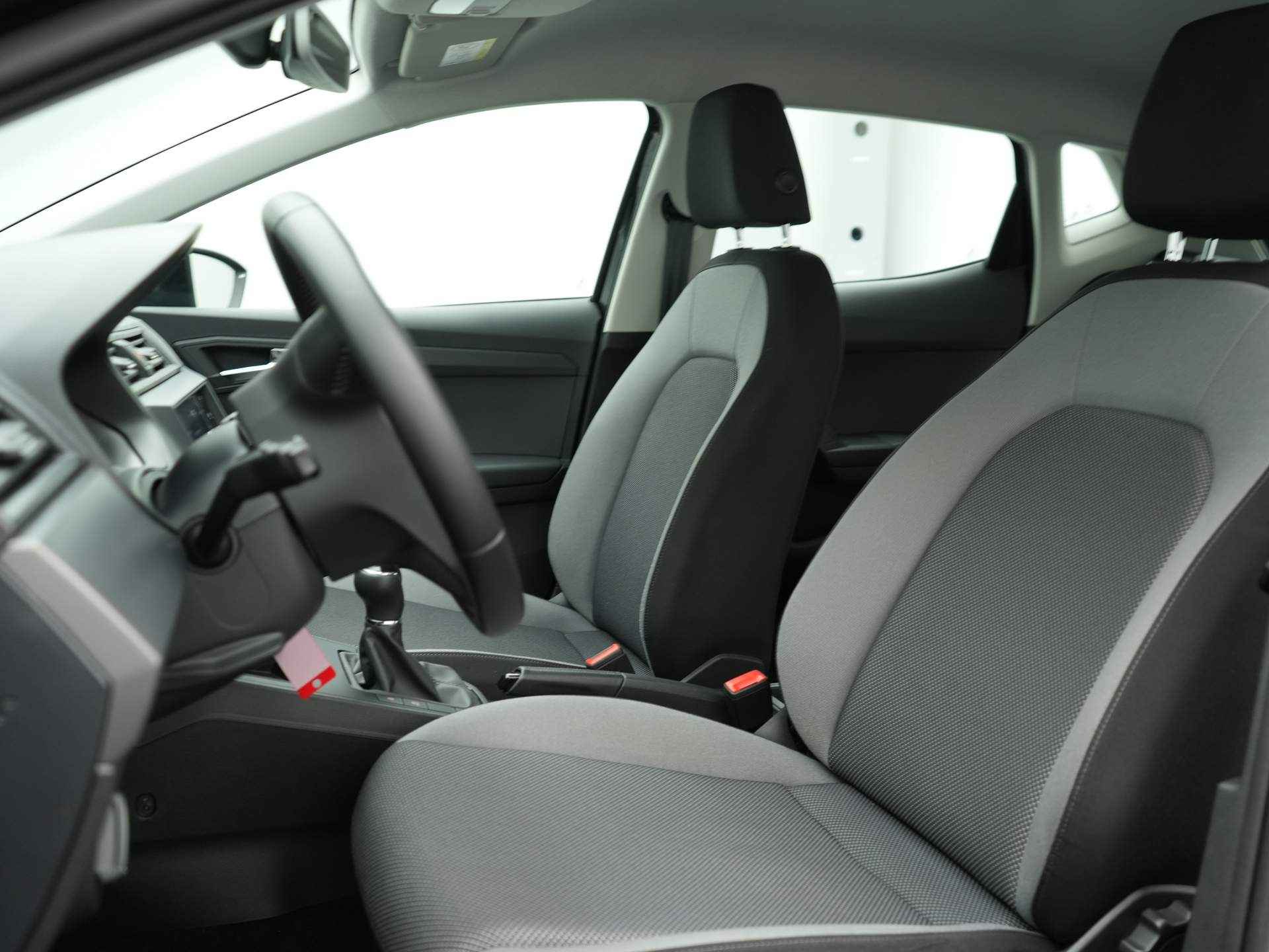 SEAT Ibiza 1.0 TSI Style Business Intense - Sportieve uitvoering - 7/24