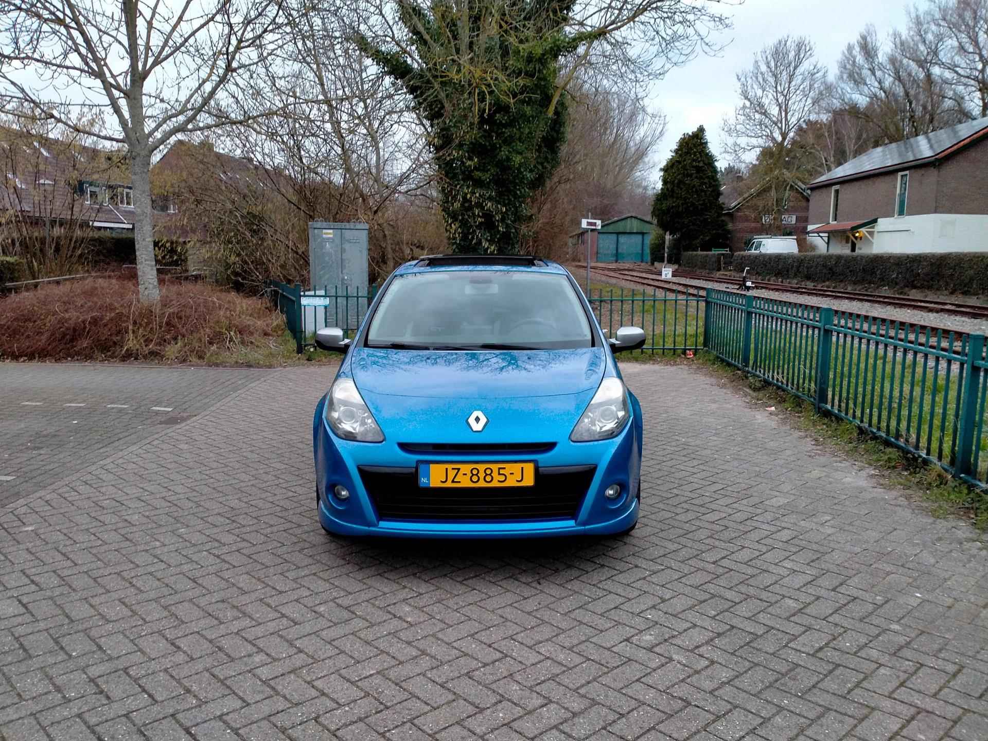 Renault Clio 1.6 GT sport airco pdc cruise navi panorama dak ALLINPRIJS - 2/25