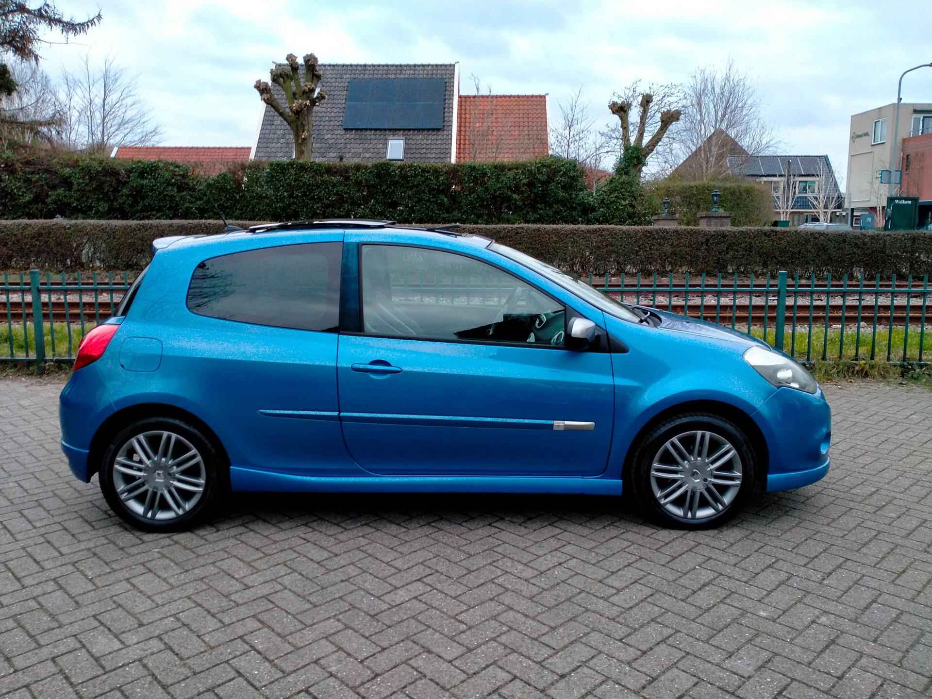 Renault Clio 1.6 GT sport airco pdc cruise navi panorama dak ALLINPRIJS - 5/25