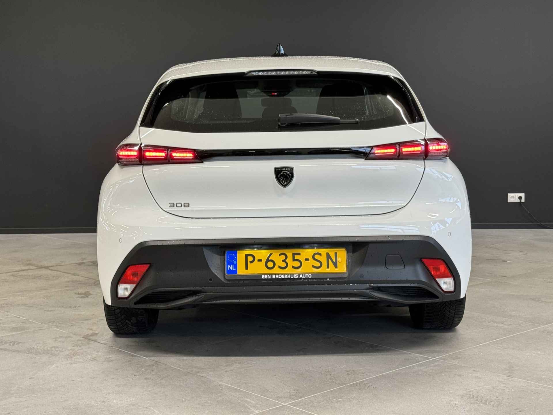 Peugeot 308 1.2 PureTech Active Pack Business | Apple Carplay | Climate control | Sensoren Achter | Cruise control - 6/35
