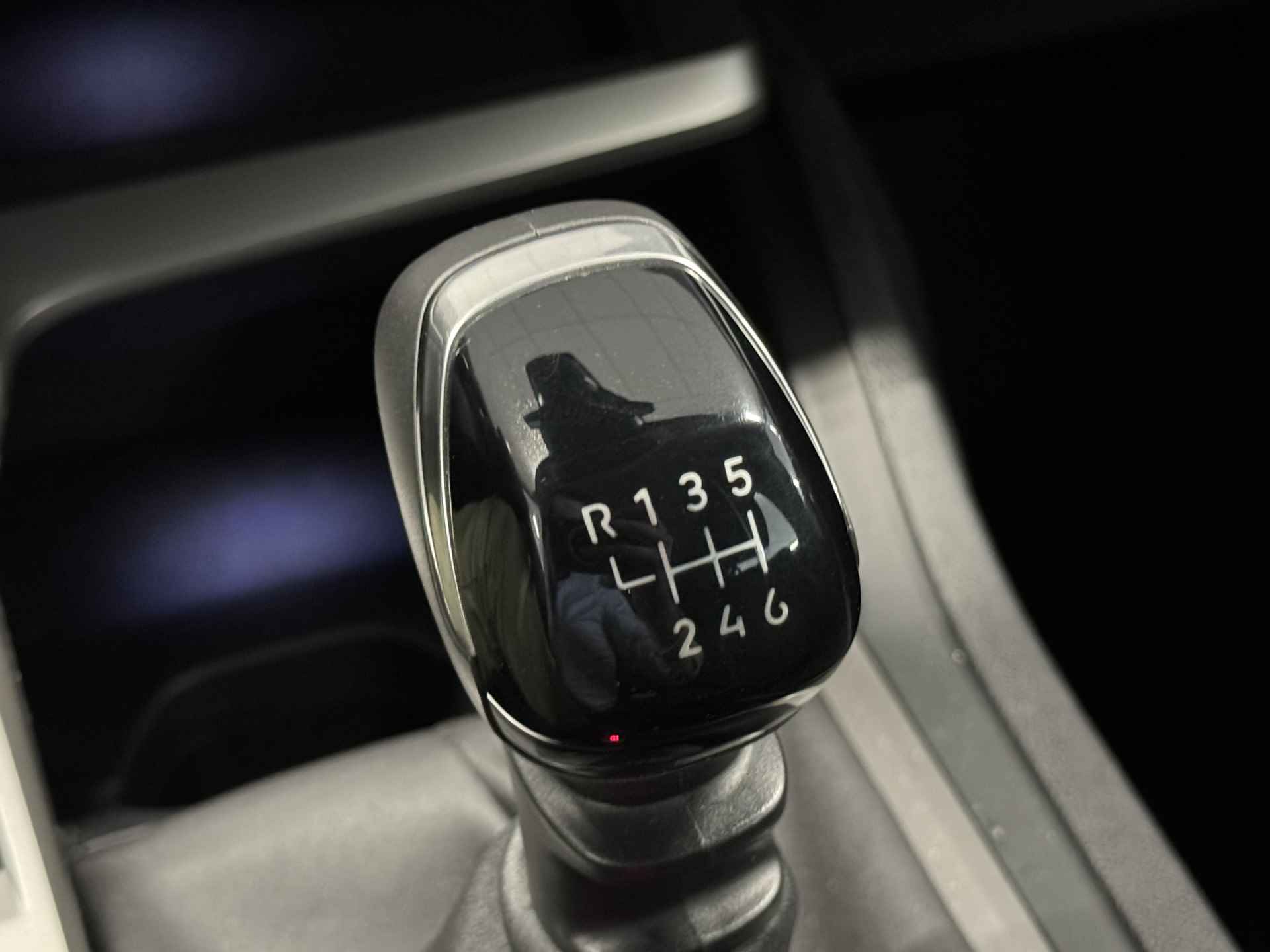 Peugeot 308 1.2 PureTech Active Pack Business | Apple Carplay | Climate control | Sensoren Achter | Cruise control - 26/35