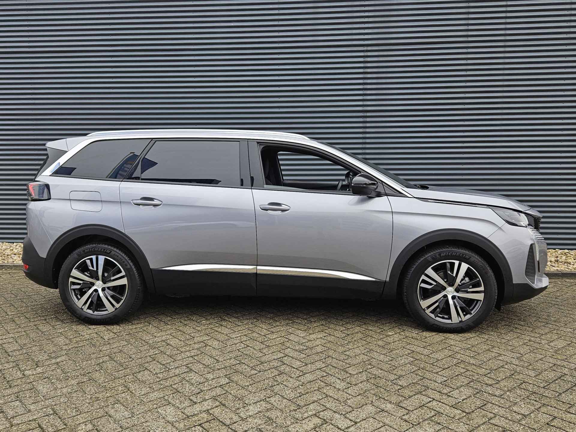 Peugeot 5008 1.2 Hybrid 136pk Allure Pack Business | Automaat | Trekhaak | Navigatie | Camera | 7-Zits | - 13/45