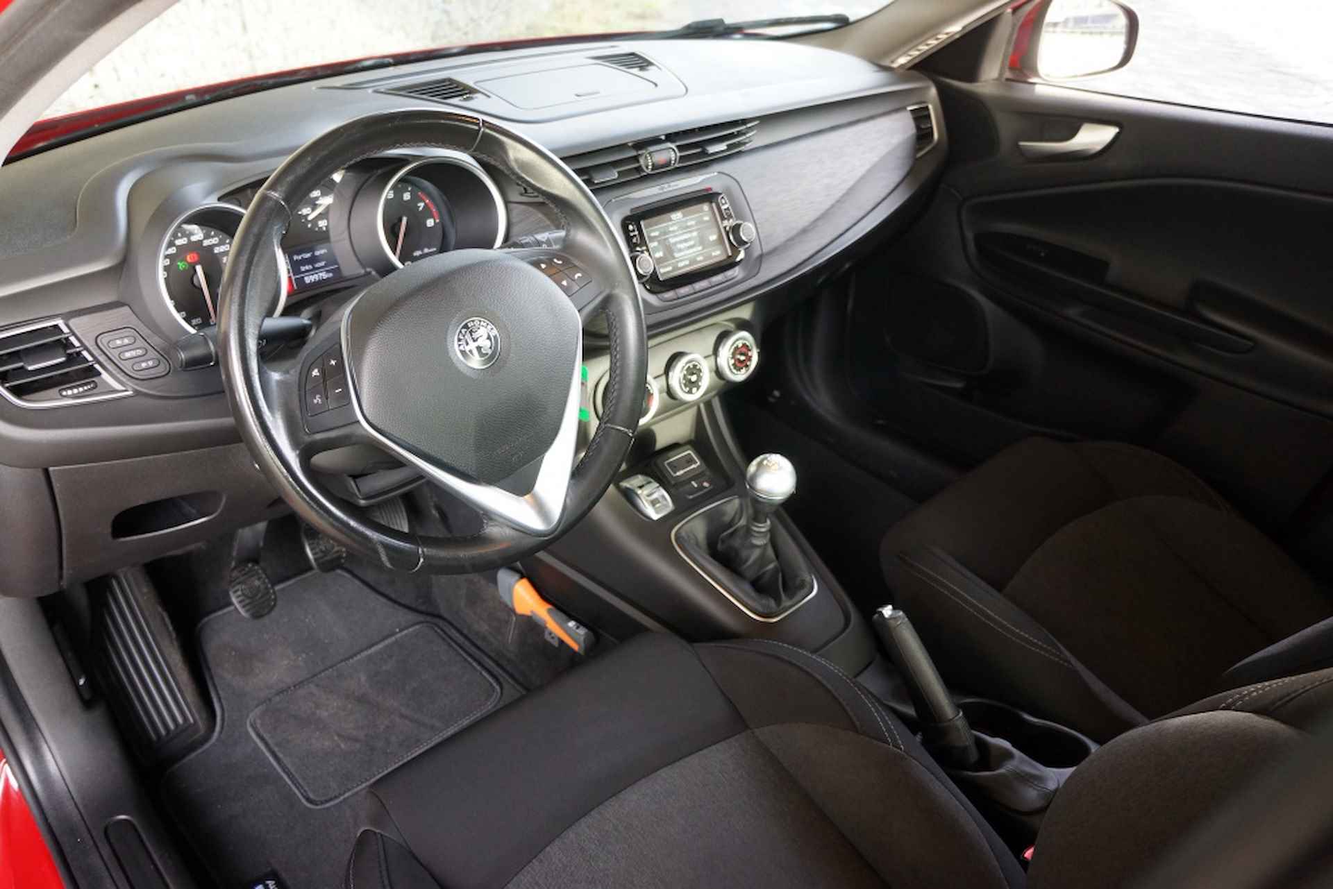 Alfa romeo Giulietta 1.4 Turbo | Geen import | Cruise | DAB+ | - 8/32