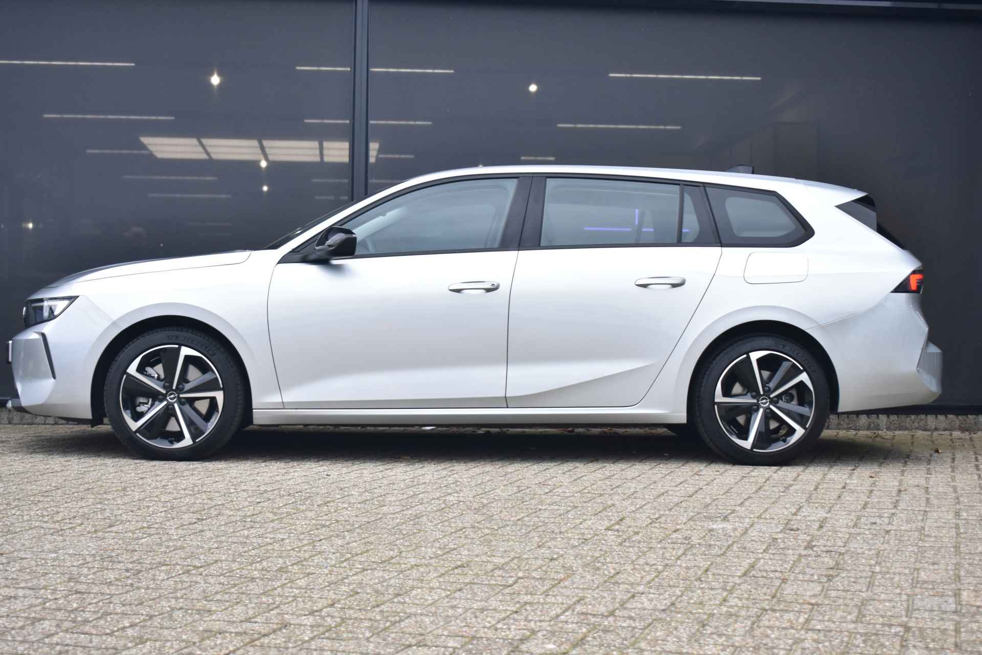 Opel Astra Sports Tourer 1.6 Turbo Plug-In Hybrid 180pk Automaat DEMO-DEAL! | Navigatie by App | Parkeersensoren | Climate Control | Full-L - 4/46