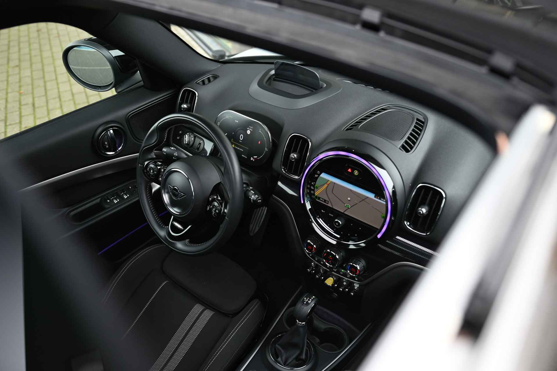 MINI Countryman Cooper SE ALL4 Automaat / JCW Trim Pakket / Panoramadak / Achteruitrijcamera / JCW Sportstoelen / Active Cruise Control / Adaptieve LED / Comfort Access / - 7/30