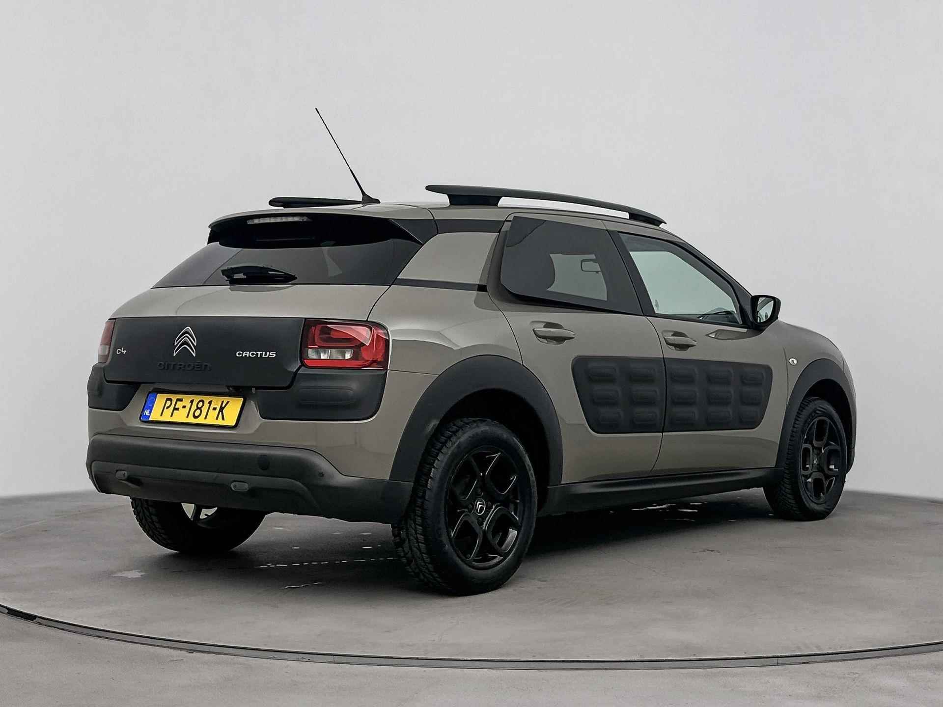 Citroen C4 Cactus 1.2 82 pk Shine | Navigatie | Camera | 4 Seizoenbanden | Panoramadak - 9/36