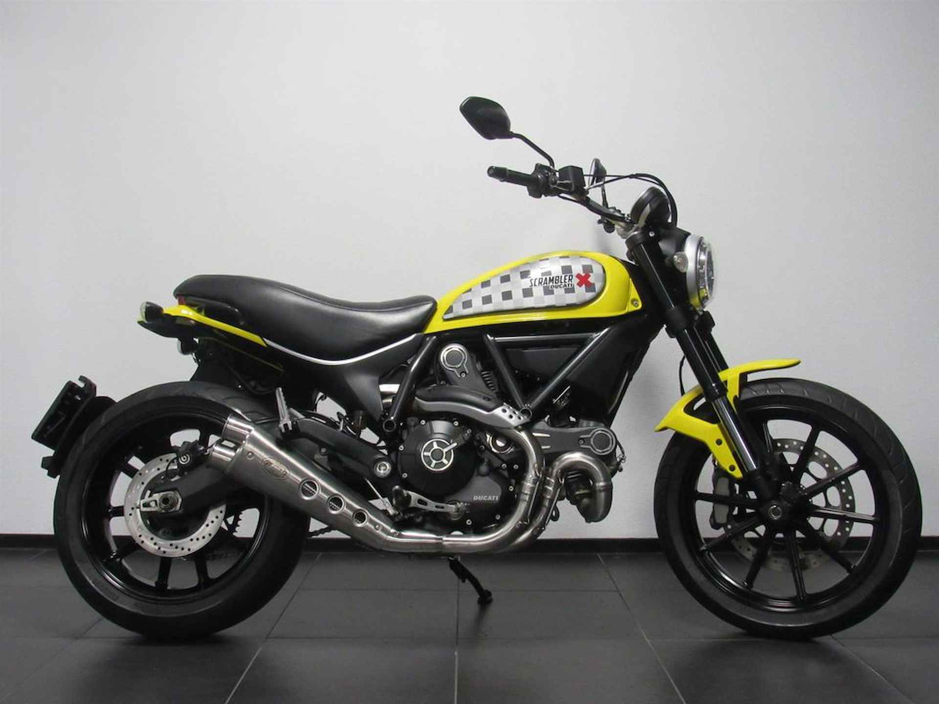 Ducati SCRAMBLER ICON - 1/14