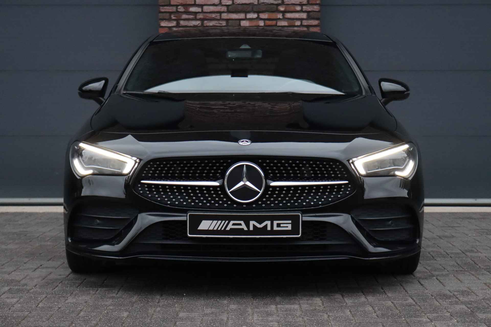 Mercedes-Benz CLA-Klasse 180 AMG Line Aut7 | Panoramadak | Memory | Sfeerverlichting | Camera | Advanced Sound System | Keyless Go | Zitcomfortpakket | Cruise Control | Multibeam LED | - 14/31