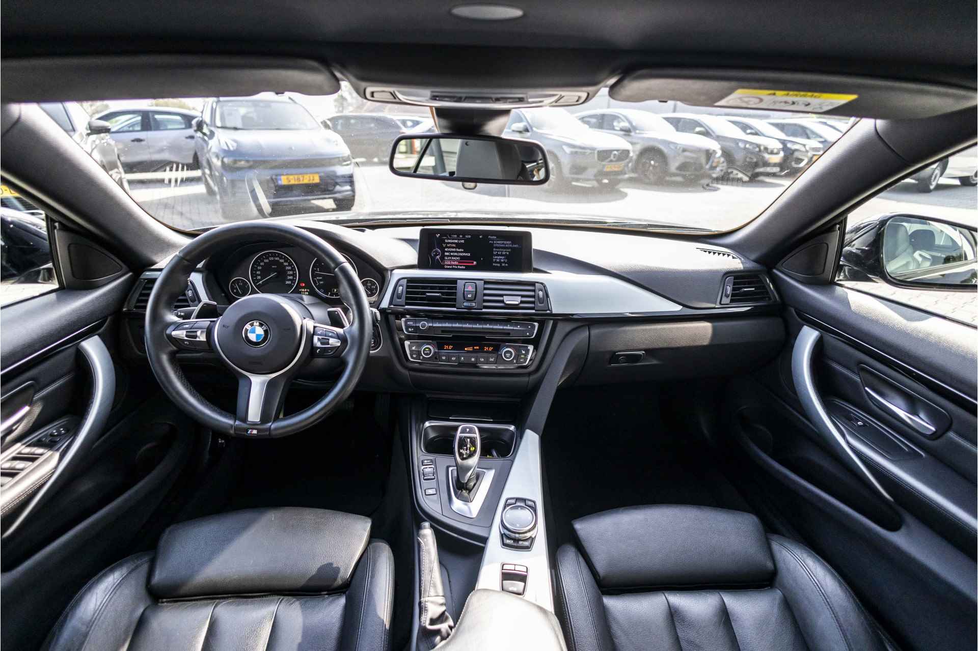 BMW 4 Serie Cabrio 428i xDrive High Executive | M-Sport | HUD | Memory | 19" | Camera - 22/42