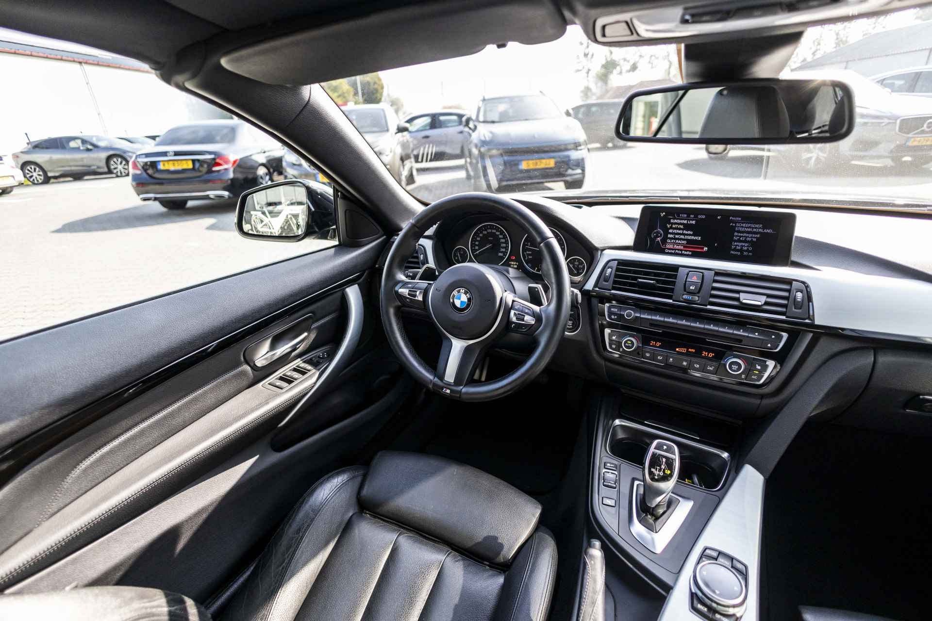 BMW 4 Serie Cabrio 428i xDrive High Executive | M-Sport | HUD | Memory | 19" | Camera - 25/42