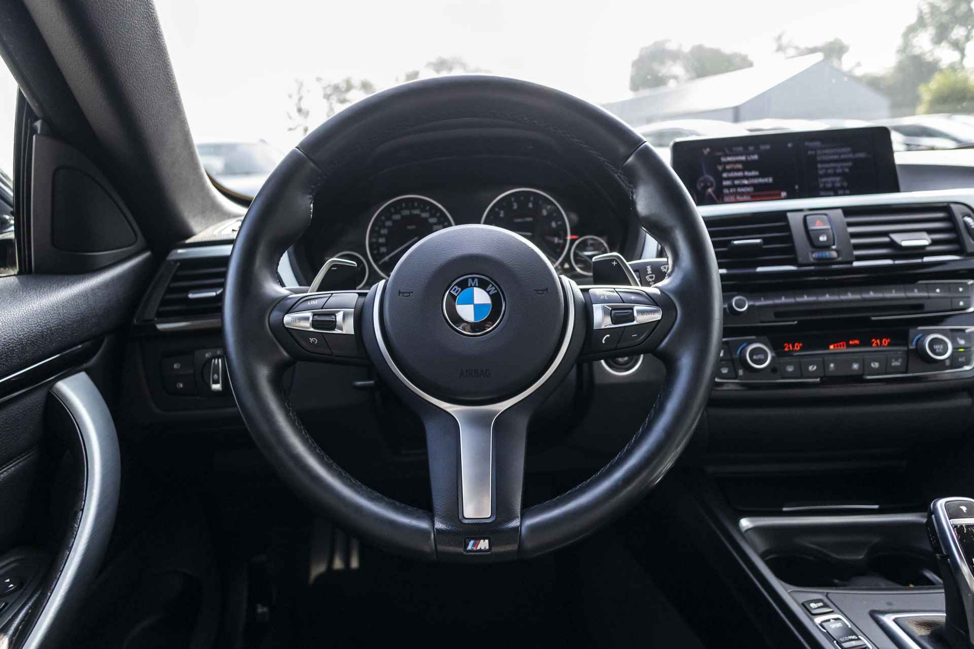 BMW 4 Serie Cabrio 428i xDrive High Executive | M-Sport | HUD | Memory | 19" | Camera - 26/42