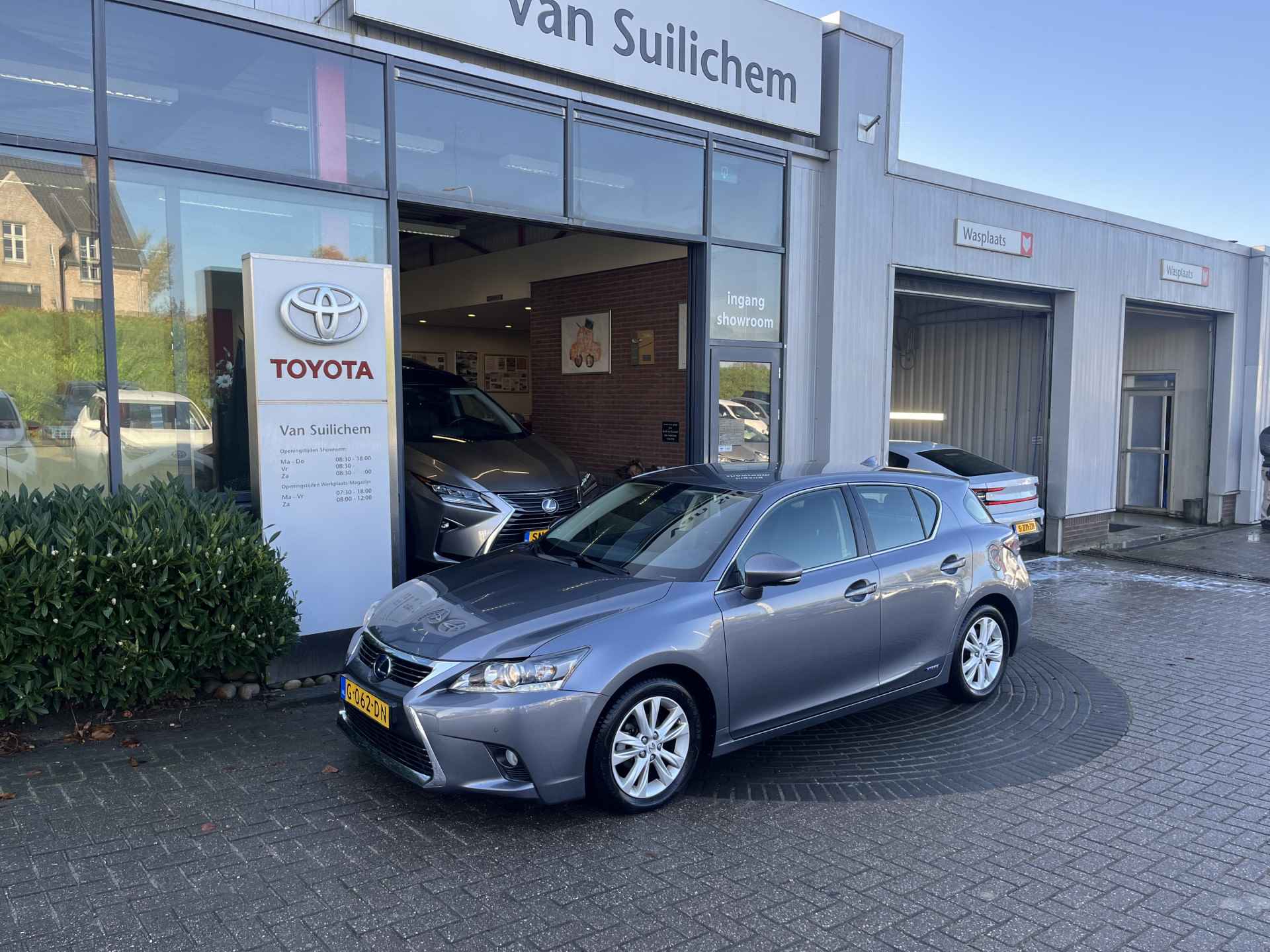 Lexus CT 200h bussiness - 4/26