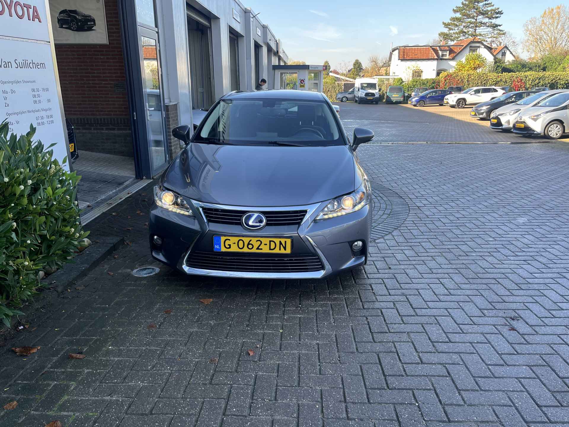 Lexus CT 200h bussiness - 5/26