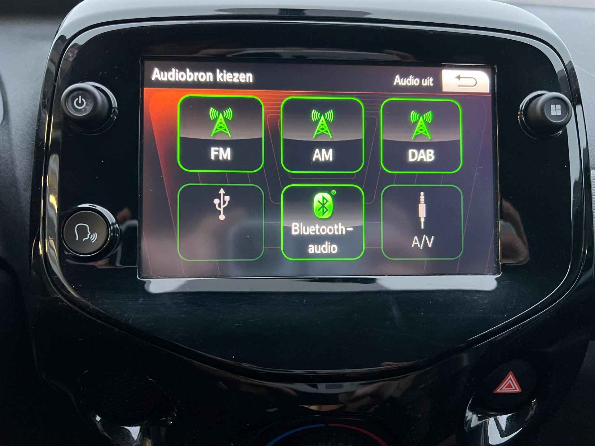 Citroen C1 1.0 VTi Feel | Apple Carplay | Airco | Groot Scherm | NL-Auto | - 11/17