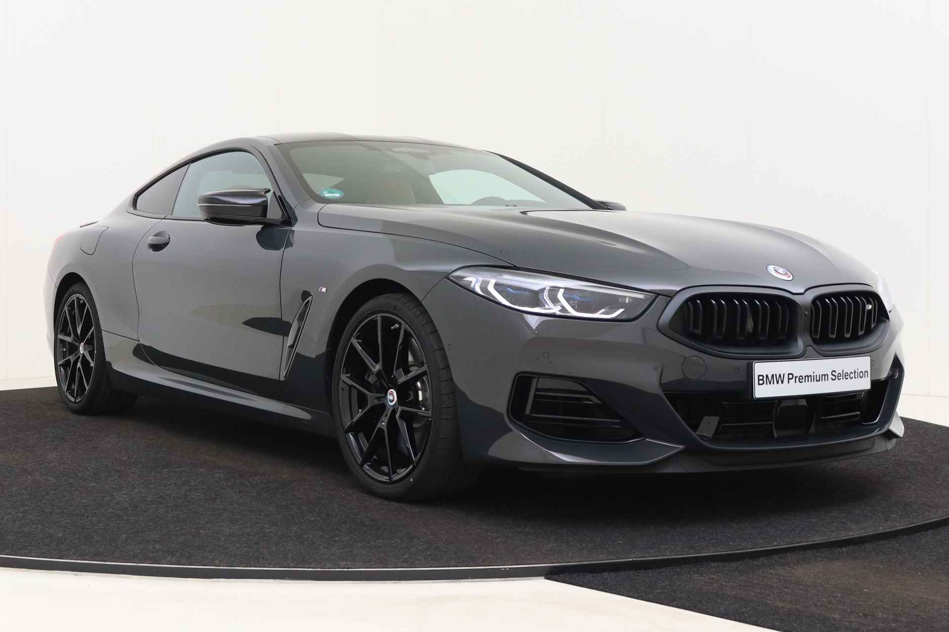 BMW 8 Serie M850i xDrive High Executive M Sport / M Carbondak / Laserlight / Bowers & Wilkins / 50 Jahre M Edition / Driving Assistant Professional / Soft Close - 14/81