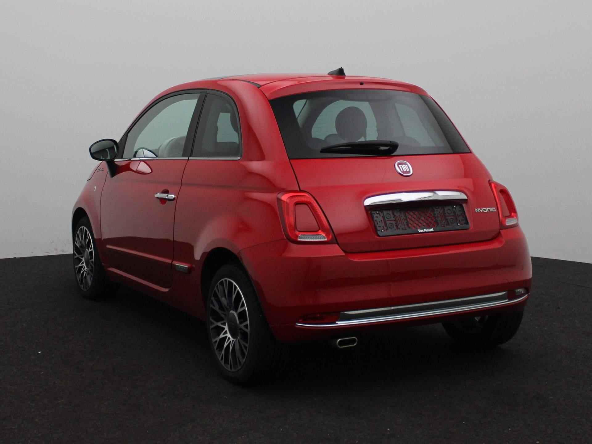 Fiat 500 1.0 Hybrid Dolcevita | Panoramadak | Apple CarPlay | Climate Control | Parkeersensoren | 16'' Velgen | - 2/22