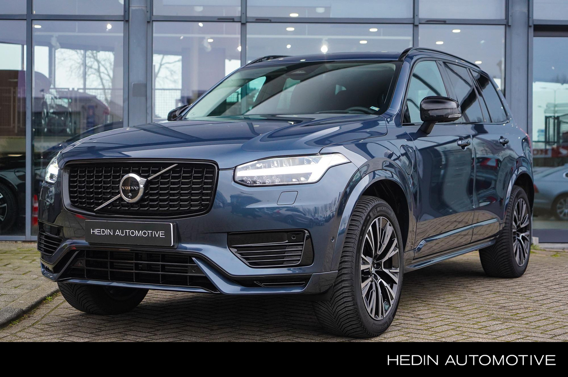 Volvo XC90 2.0 T8 Recharge AWD Ultimate Dark Actieve luchtvering | Harman/Kardon | Panoramadak | Semi Elek trekhaak | Extra getint glas