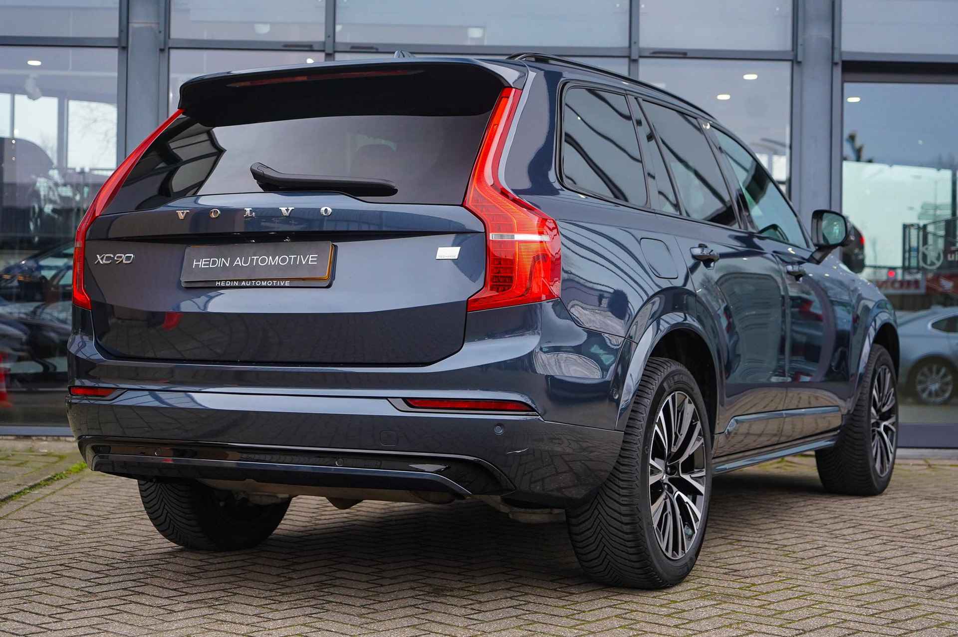 Volvo XC90 2.0 T8 Recharge AWD Ultimate Dark Actieve luchtvering | Harman/Kardon | Panoramadak | Semi Elek trekhaak | Extra getint glas - 6/30