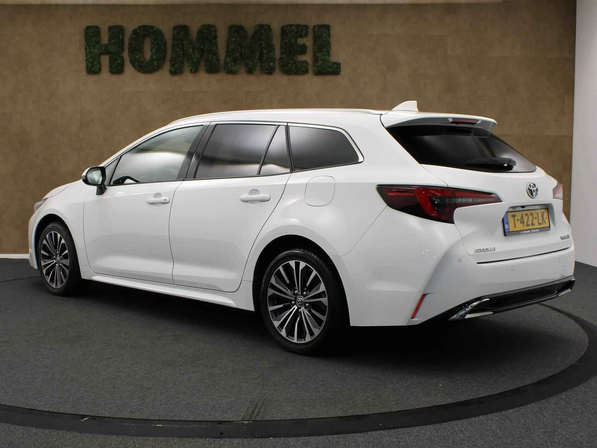 Toyota Corolla Touring Sports Hybrid 200 Business Plus - ORIGINEEL NEDERLANDSE AUTO - ELEKTRISCHE ACHTERKLEP - ADAPTIVE CRUISE CONTROL - STOELVERWARMING - DRAADLOZE TELEFOONLADER - PARKEERSENSOREN VOOR EN ACHTER - 11/42