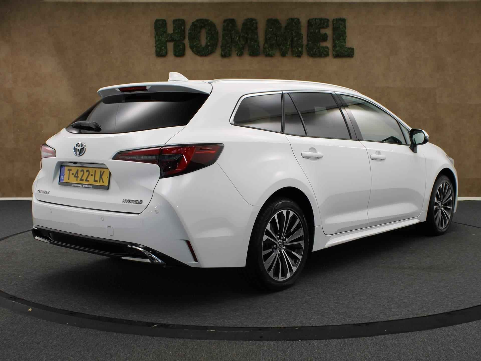 Toyota Corolla Touring Sports Hybrid 200 Business Plus - ORIGINEEL NEDERLANDSE AUTO - ELEKTRISCHE ACHTERKLEP - ADAPTIVE CRUISE CONTROL - STOELVERWARMING - DRAADLOZE TELEFOONLADER - PARKEERSENSOREN VOOR EN ACHTER - 2/42