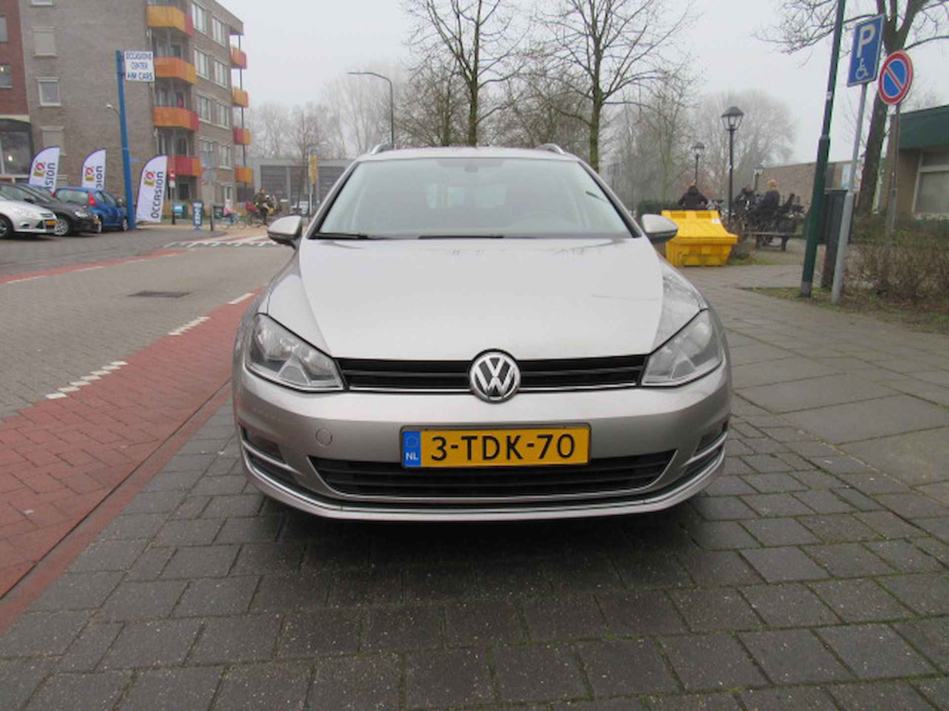 VOLKSWAGEN Golf 1.6 TDI 110pk BMT Highline - 2/17