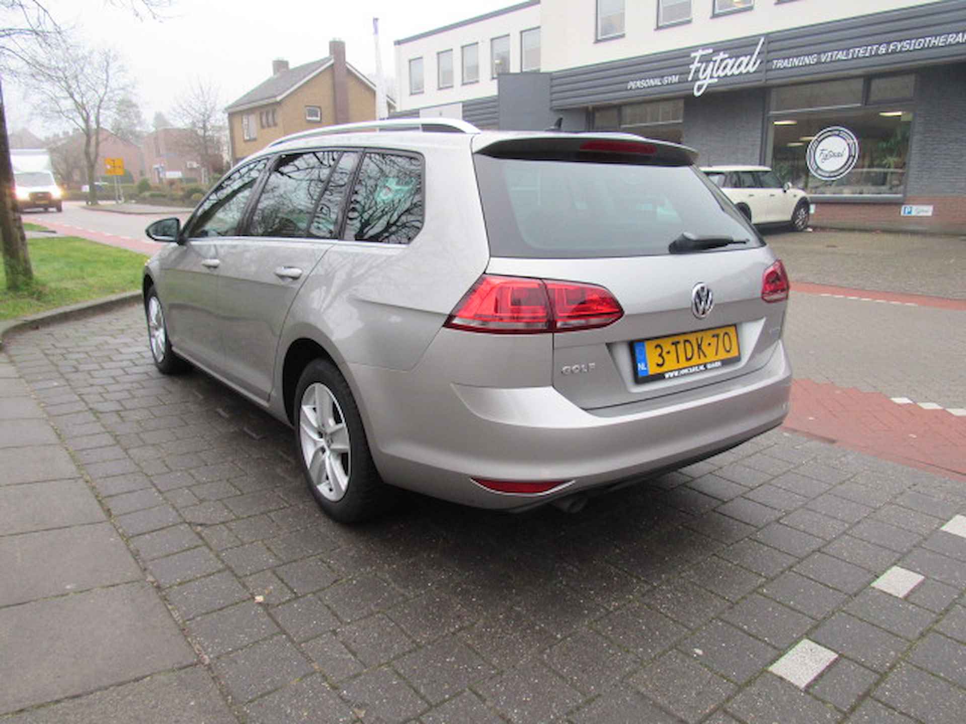 VOLKSWAGEN Golf 1.6 TDI 110pk BMT Highline - 6/17