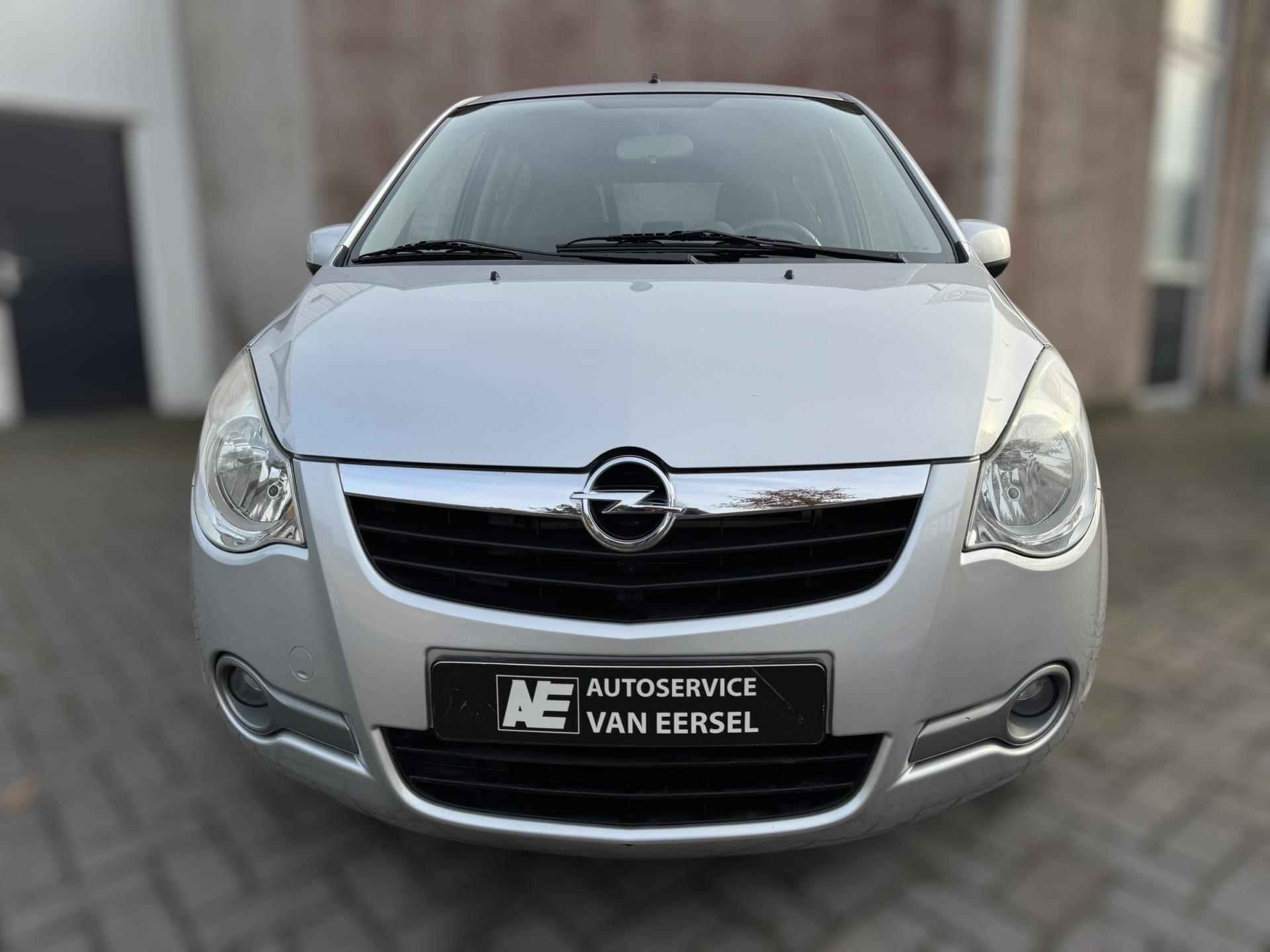 Opel Agila 1.2 Enjoy AUTOMAAT / AIRCO / HOGE INSTAP / PARKEERSENSOREN / NL AUTO / 15 INCH LMV / 1E EIGENAAR - 4/28