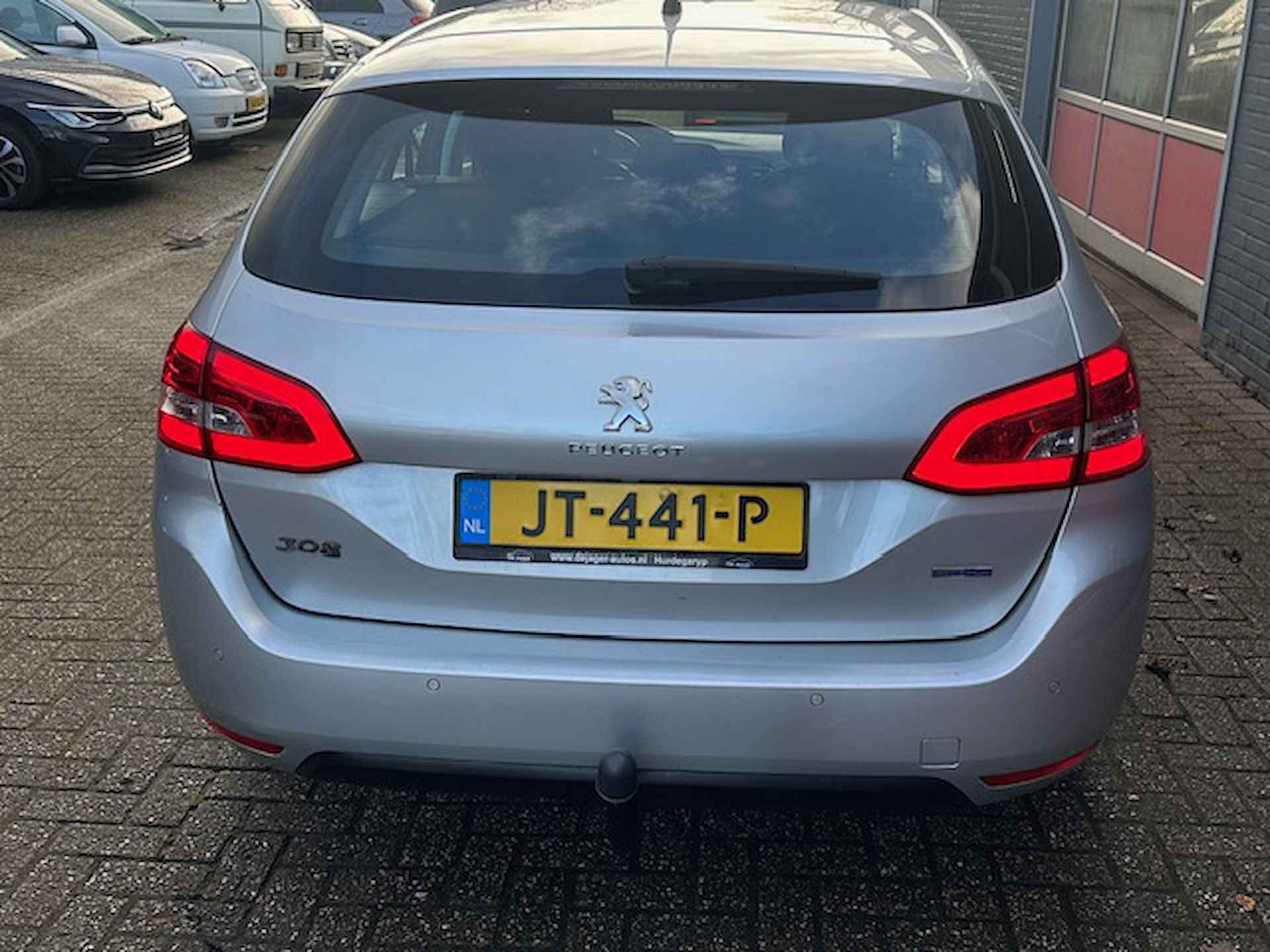 Peugeot 308 SW 1.6 BlueHDI Blue Lease - 14/23