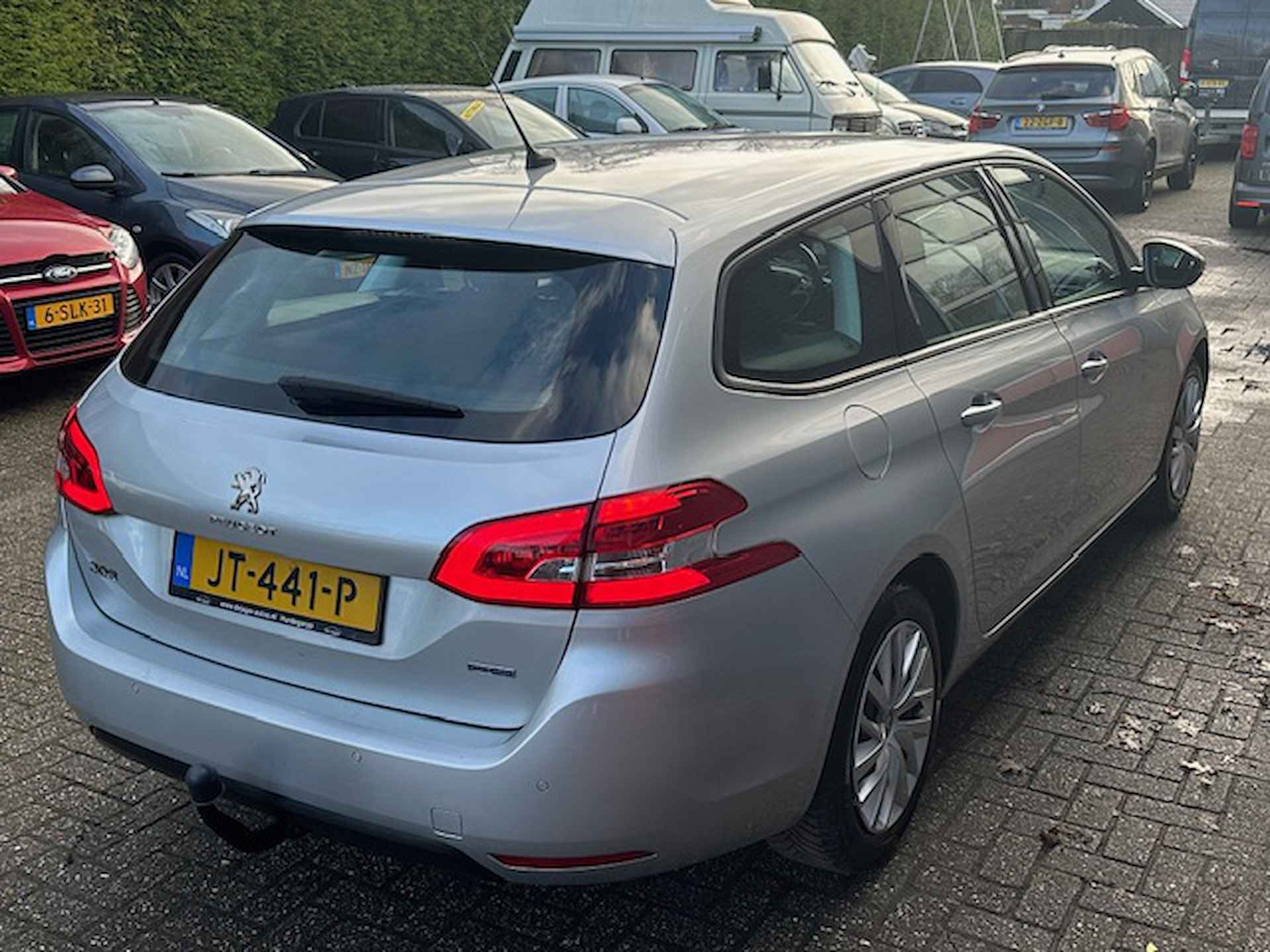 Peugeot 308 SW 1.6 BlueHDI Blue Lease - 16/23