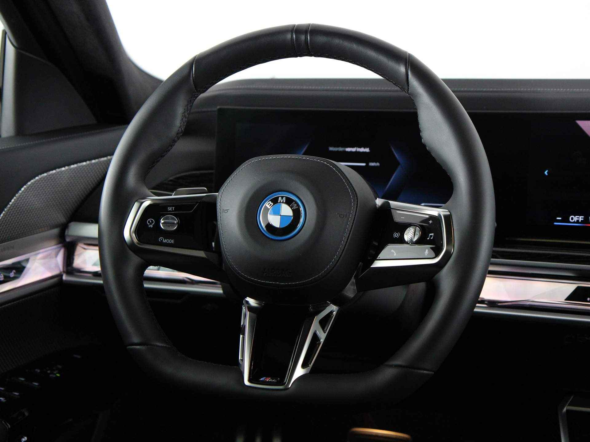 BMW i7 eDrive50 M-Sport Pro Exclusive Lounge - 3/34