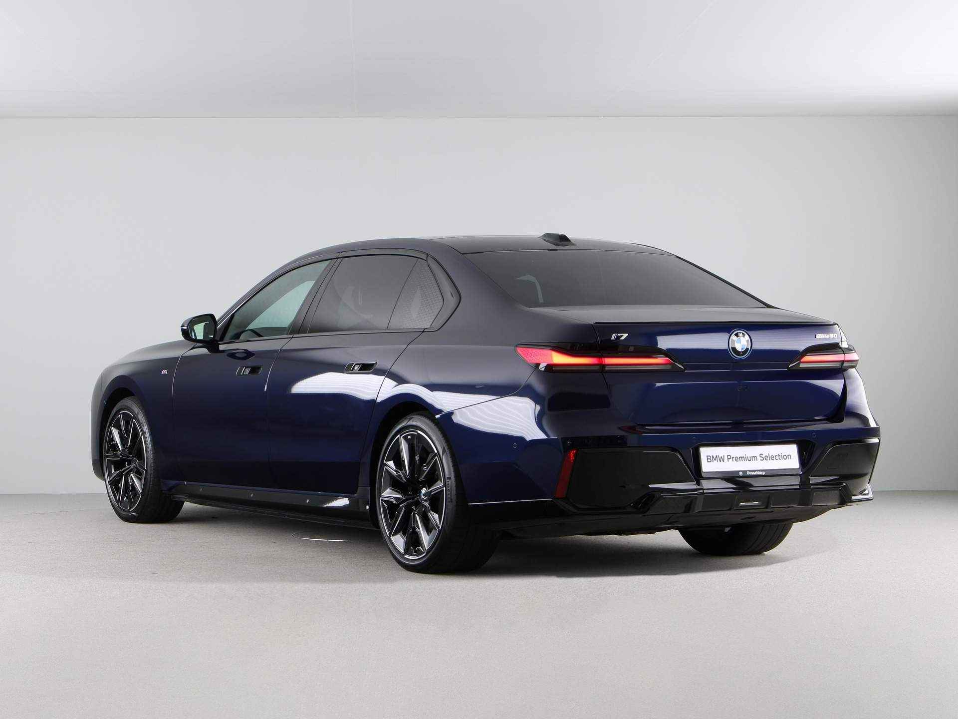 BMW i7 eDrive50 M-Sport Pro Exclusive Lounge - 11/34