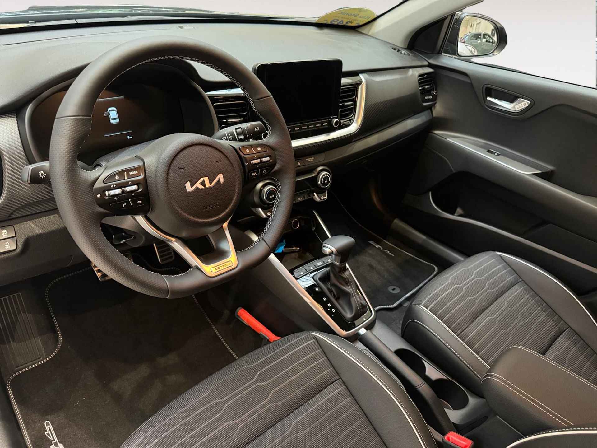 Kia Stonic 1.0 T-GDi MHEV GT-Line Nieuw te bestellen | automaat | Navigatie | Climate Control | Private Lease vanaf € 349,- p.m. - 21/29