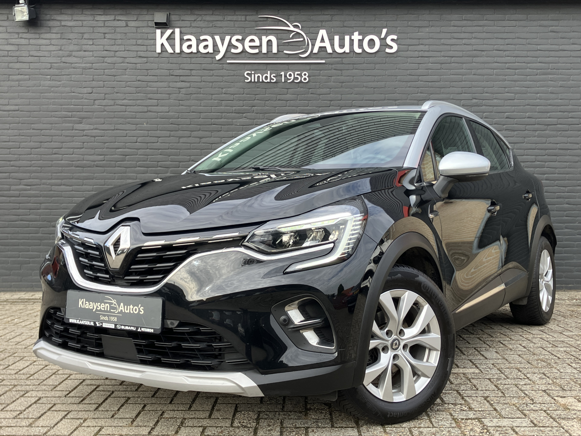 Renault Captur 1.3 TCe 140 Intens AUT. | 1e eigenaar | dealer onderhouden | navigatie | camera | rij assitentie | apple carplay