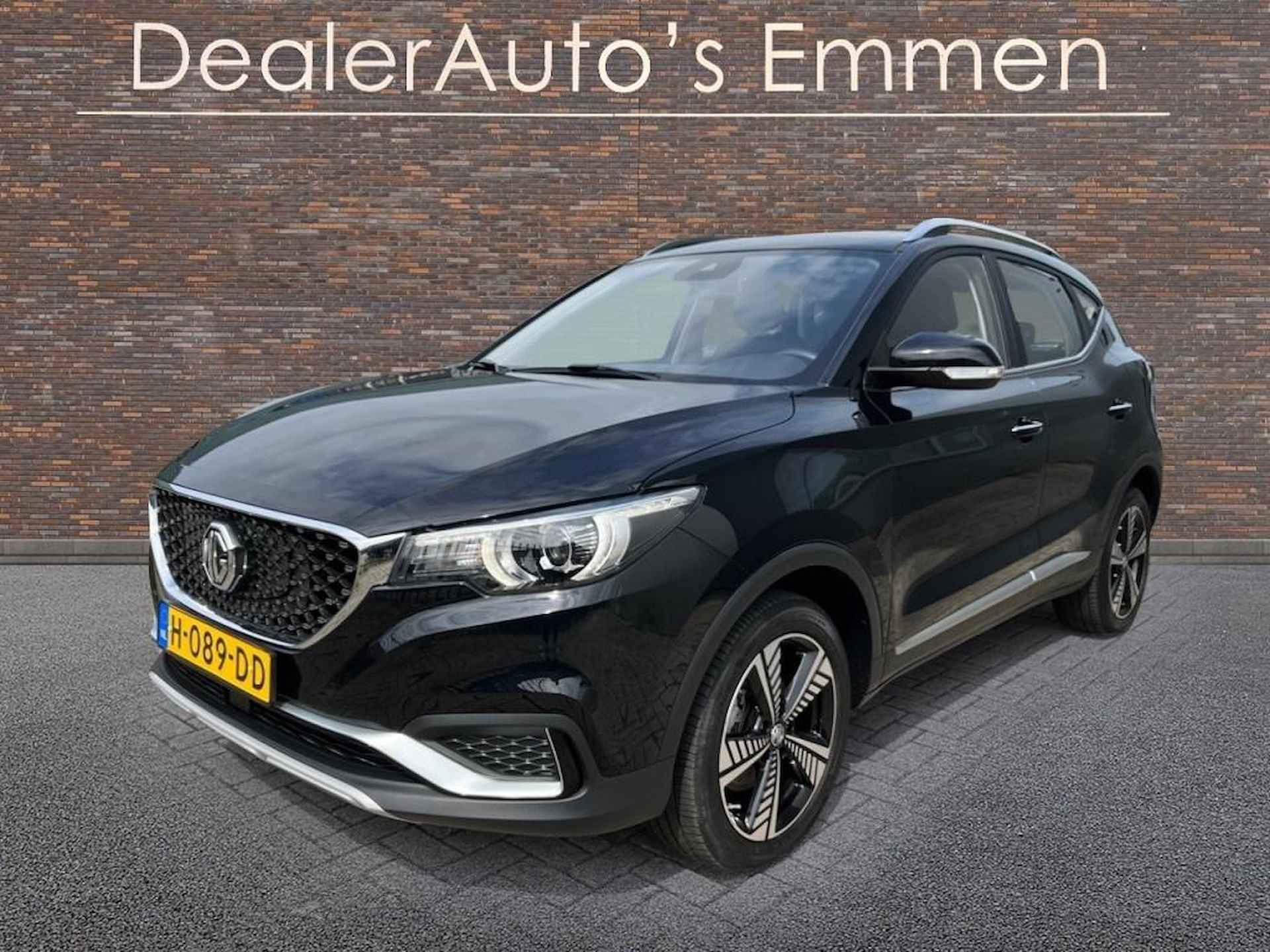 MG ZS EV Luxury 45 kWh PANO ACC - 2/39