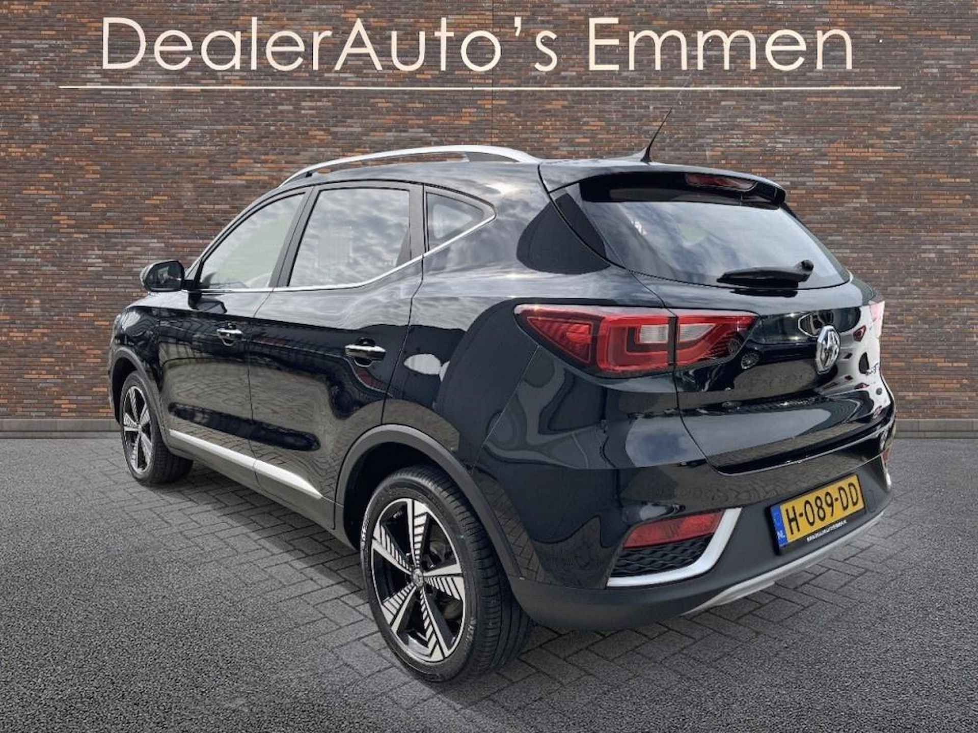 MG ZS EV Luxury 45 kWh PANO ACC - 3/39