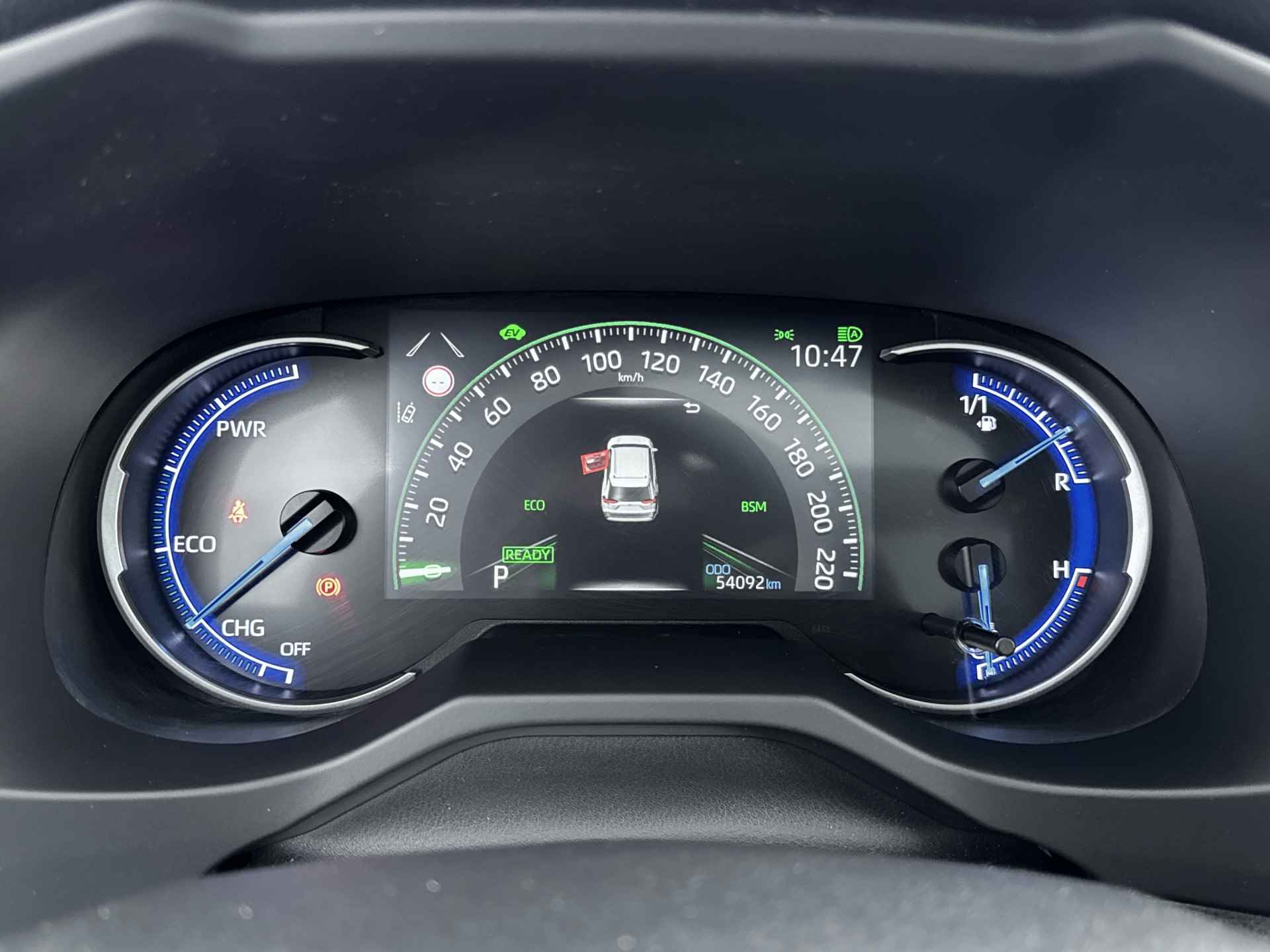 Toyota RAV4 2.5 Hybrid Executive | Premium Pack | Panoramadak | Stoelverwarming & ventilatie | Elektrsche achterklep | OVV A'dam ZO TR - 7/42
