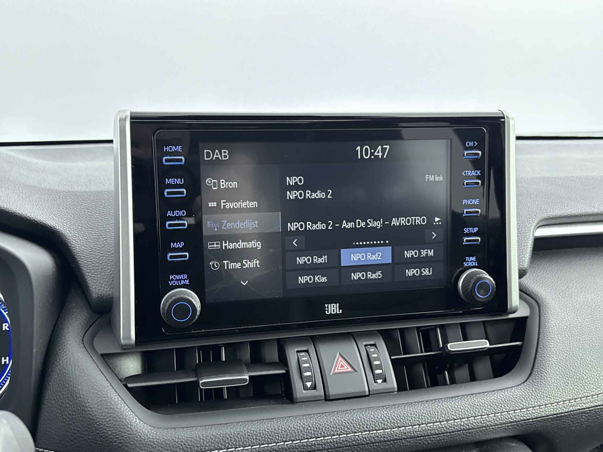 Toyota RAV4 2.5 Hybrid Executive | Premium Pack | Panoramadak | Stoelverwarming & ventilatie | Elektrsche achterklep | OVV A'dam ZO TR - 10/42